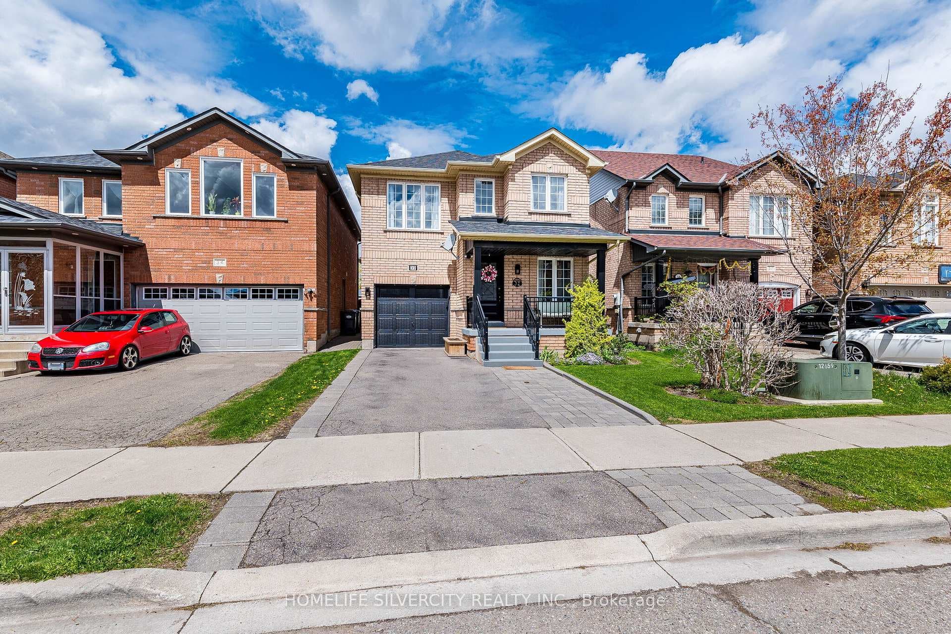 32 Continental Road, Brampton, ON L7A 2E9 - Photo 1