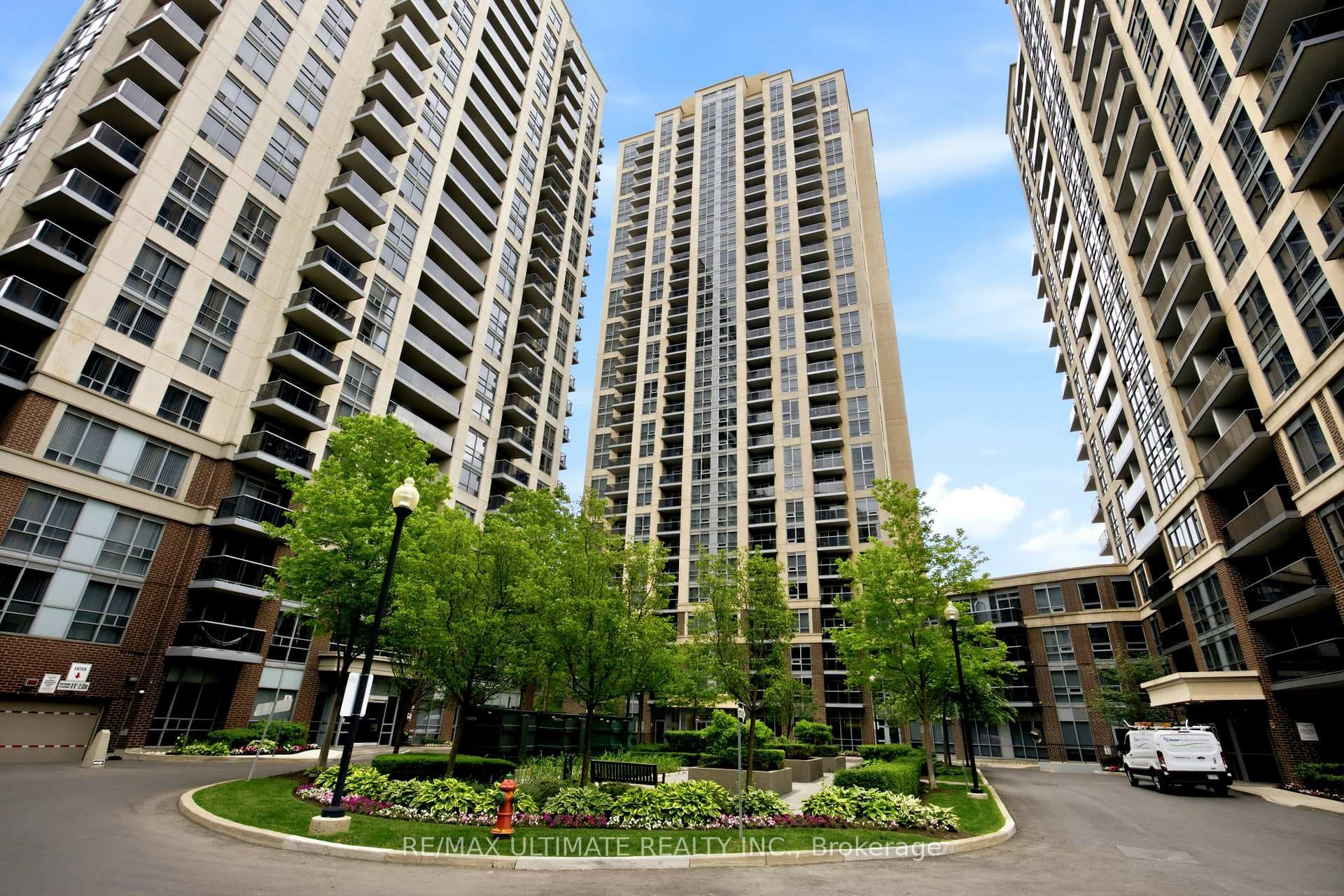 3 Michael Power Place Unit 1603, Etobicoke (Islington / Rexdale), ON M9A 0A2 - Photo 1