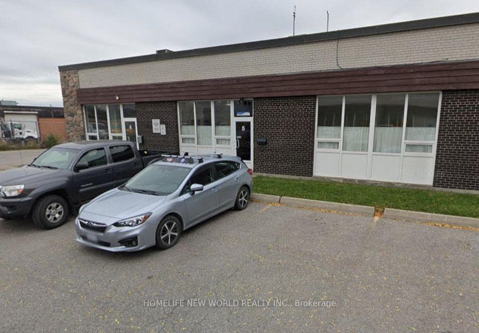 131 Sunrise Avenue Unit 5, Don Mills / Parkwoods / Victoria Village, ON M4A 1B2 - Photo 1