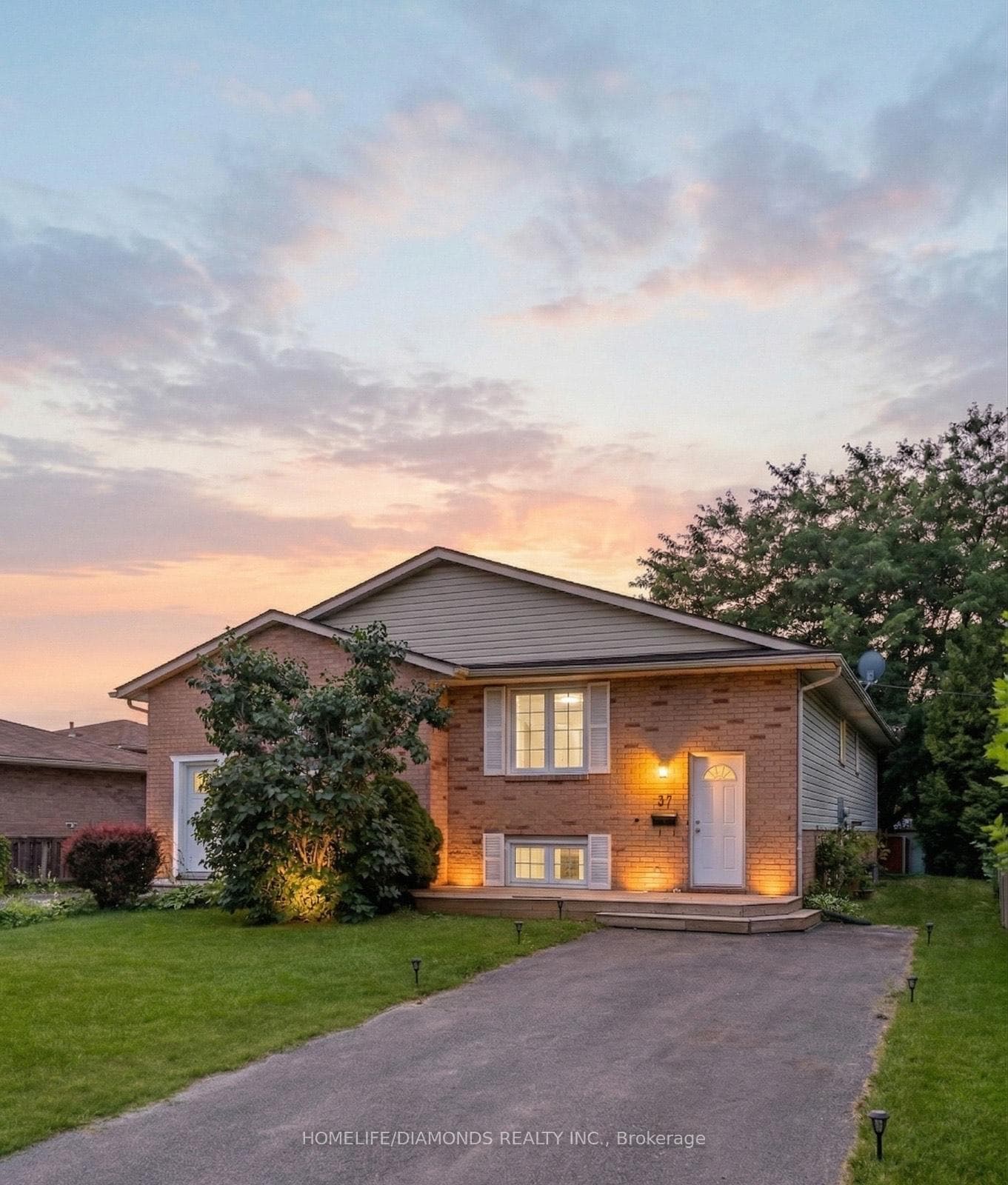 37 Briarsdale Crescent, Welland, ON L3C 6S8 - Photo 1