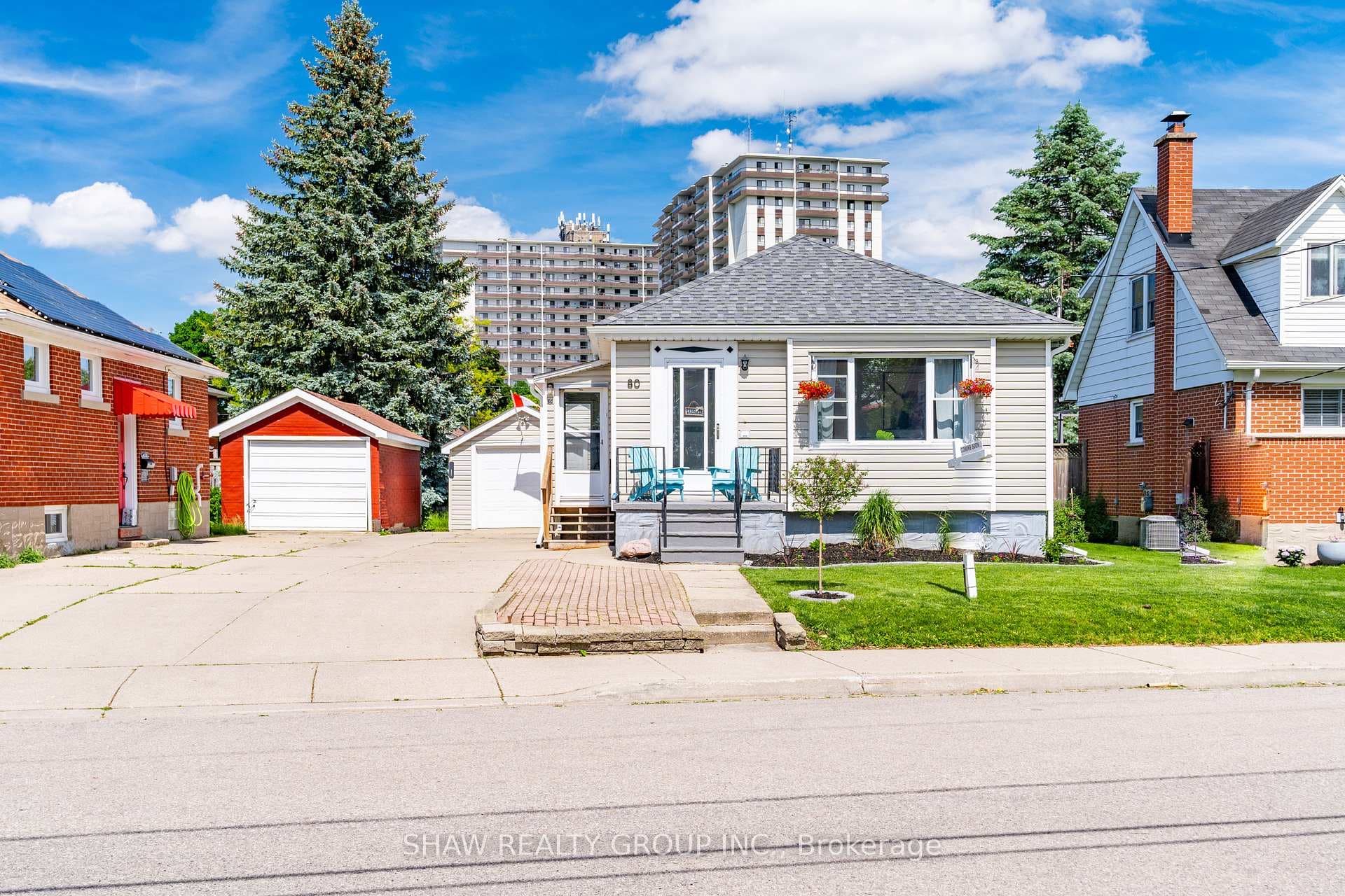 80 Ellis Avenue, Kitchener