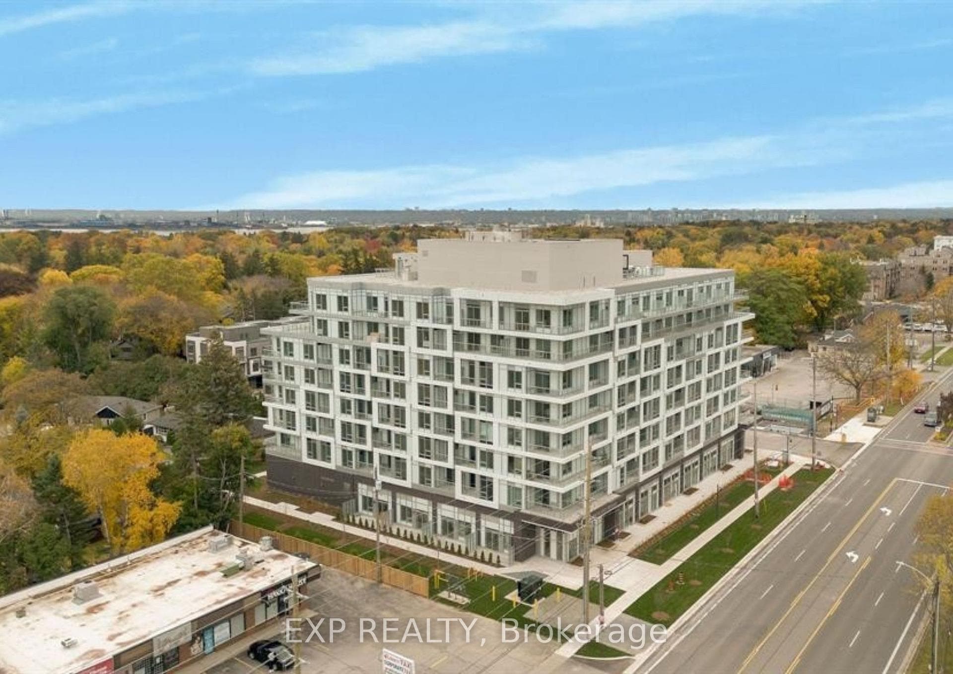 500 Plains Road Unit 302, Burlington, ON L7T 2E1 - Photo 1