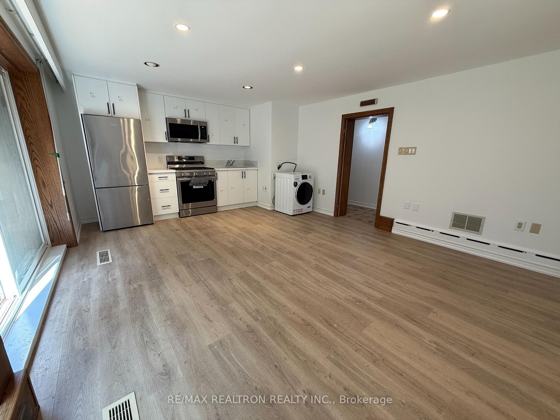 368 Spring Garden Avenue Unit Lower, Willowdale / Newtonbrook, ON M2N 3H5 - Photo 1