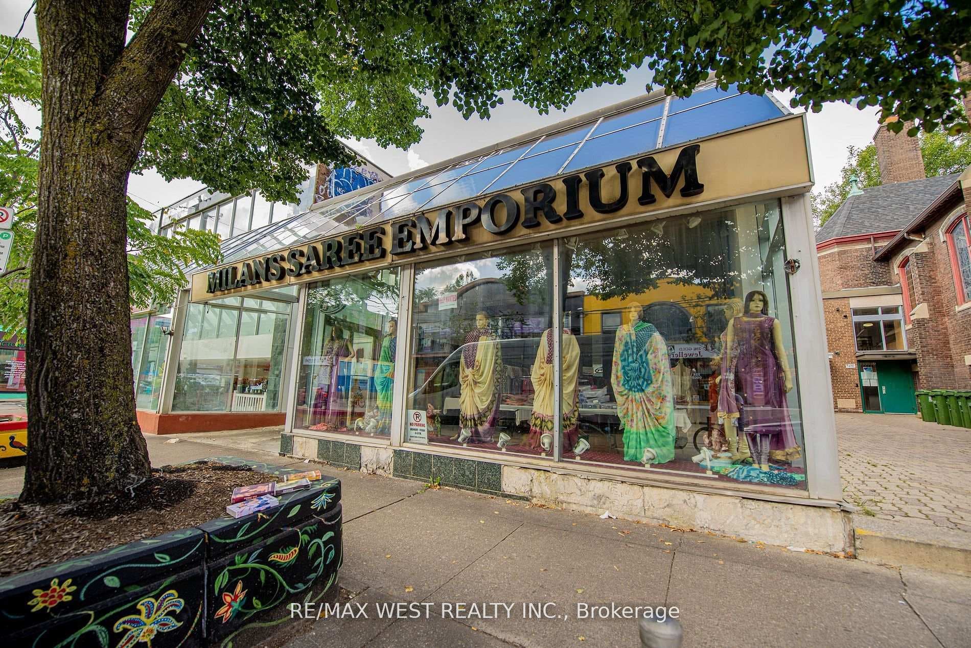 1460 Gerrard Street, Riverdale / Leslieville, ON M4L 2A3 - Photo 1