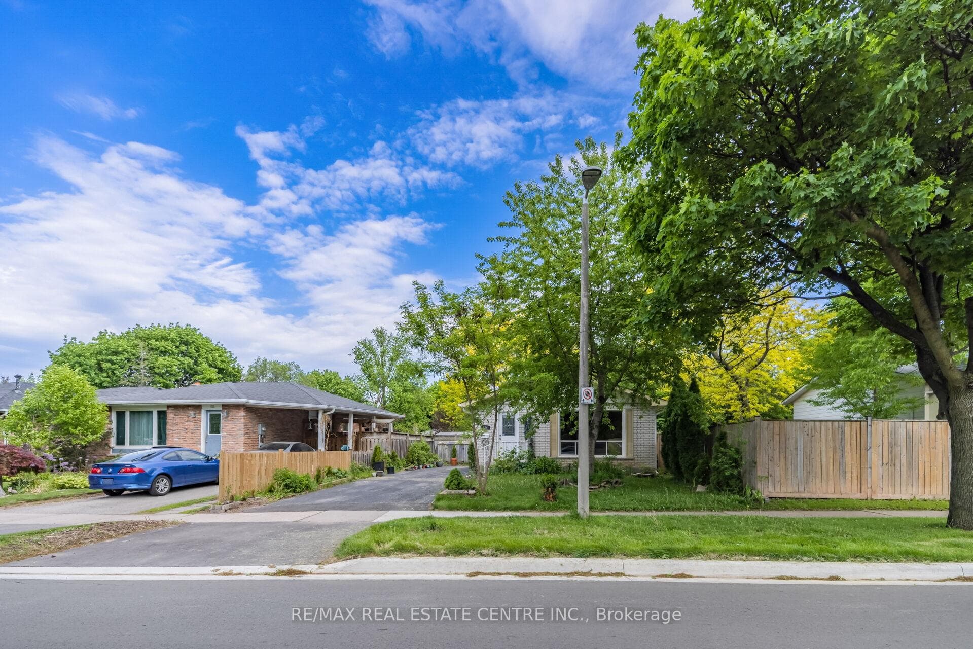 126 Culham Street, Oakville, ON L6H 1G5 - Photo 1