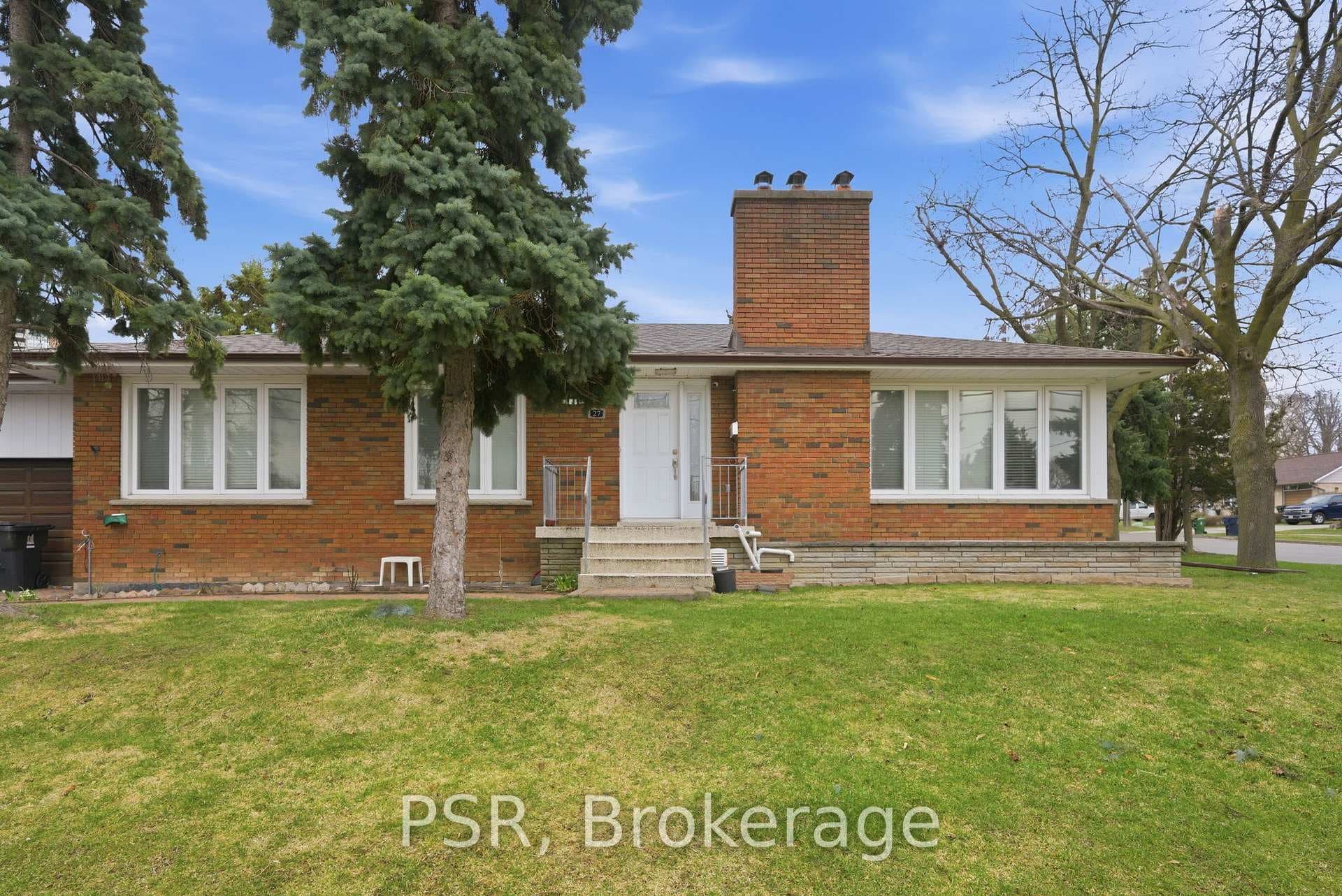 27 Kingsview (lower) Boulevard Unit 1, Etobicoke (Kingsview Village / Humber Heights), ON M9R 1T5 - Photo 1