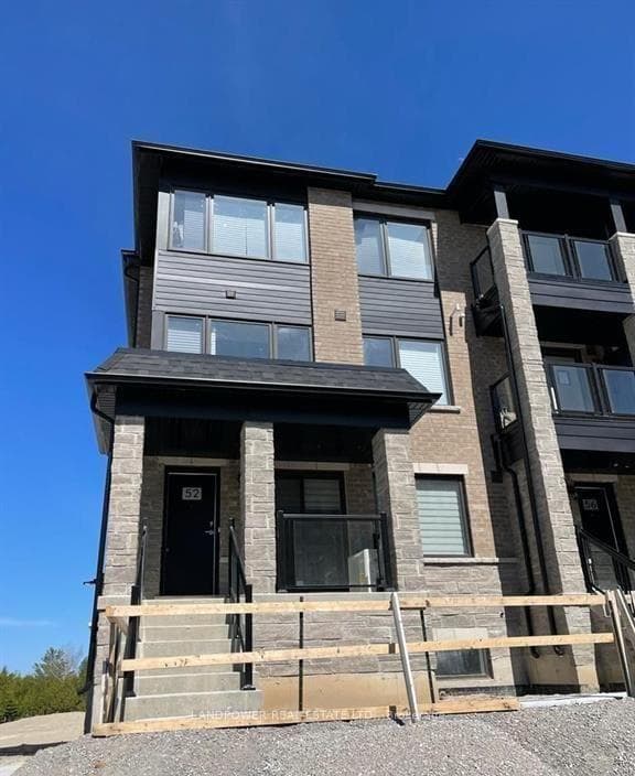 52 Appletree Lane, Barrie
