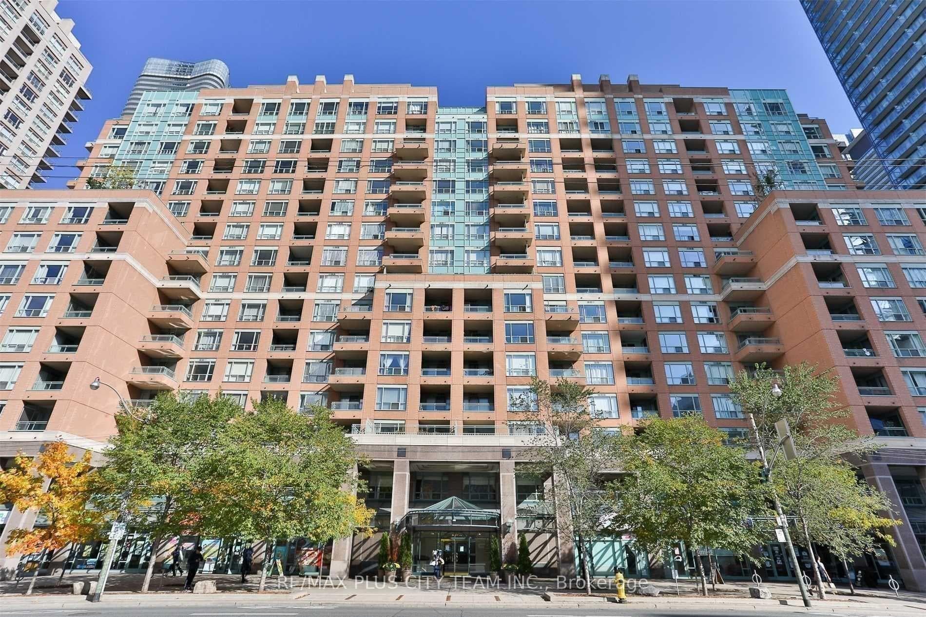 887 Bay Street Unit 705, Toronto C01