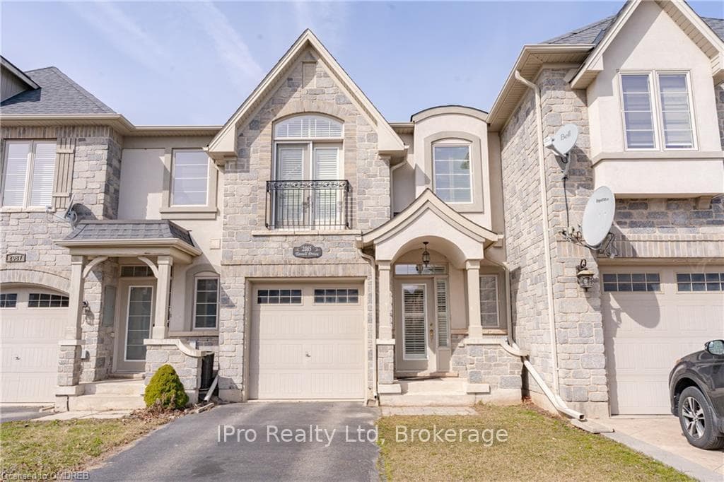 2085 TOVELL Drive, Oakville, ON L6M 0C4 - Photo 1