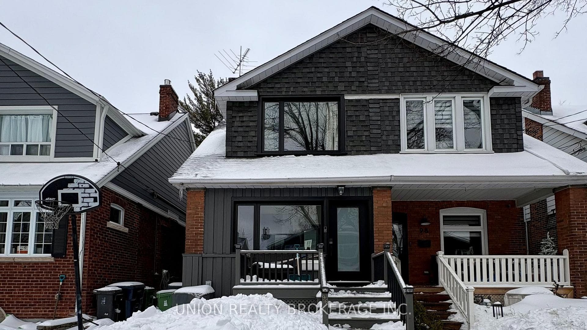 96 Hollywood Crescent, The Beaches / Upper Beaches, ON M4L 2K6 - Photo 1