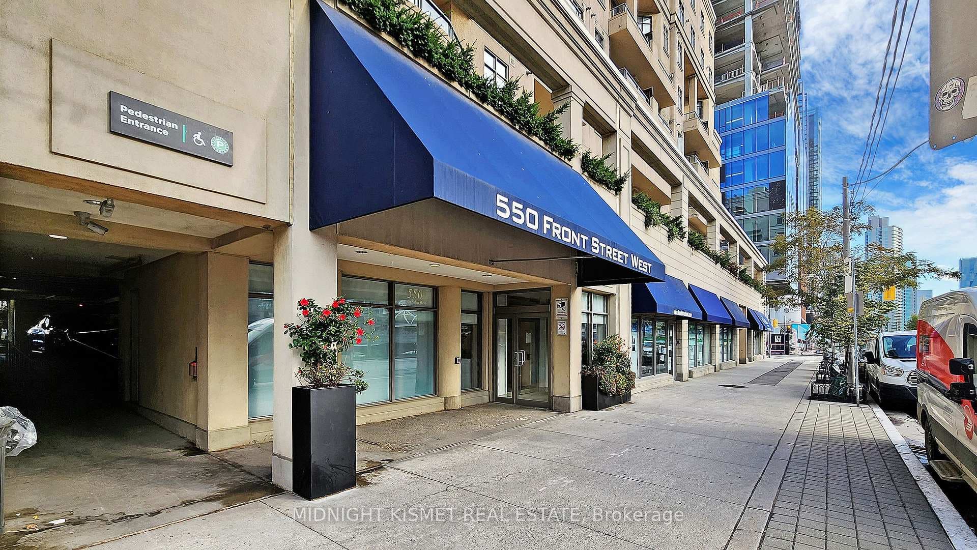 550 Front Street Unit 403, Toronto C01