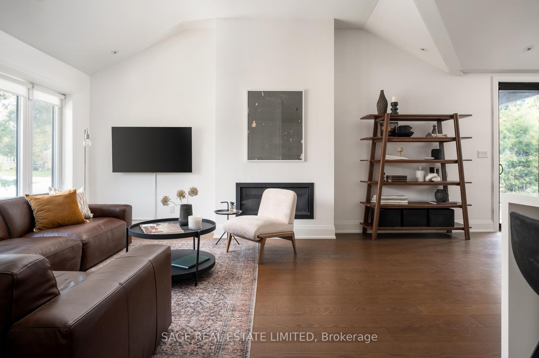 7 Rathgar Avenue, Etobicoke (Islington / Rexdale), ON M9C 2E7 - Photo 1
