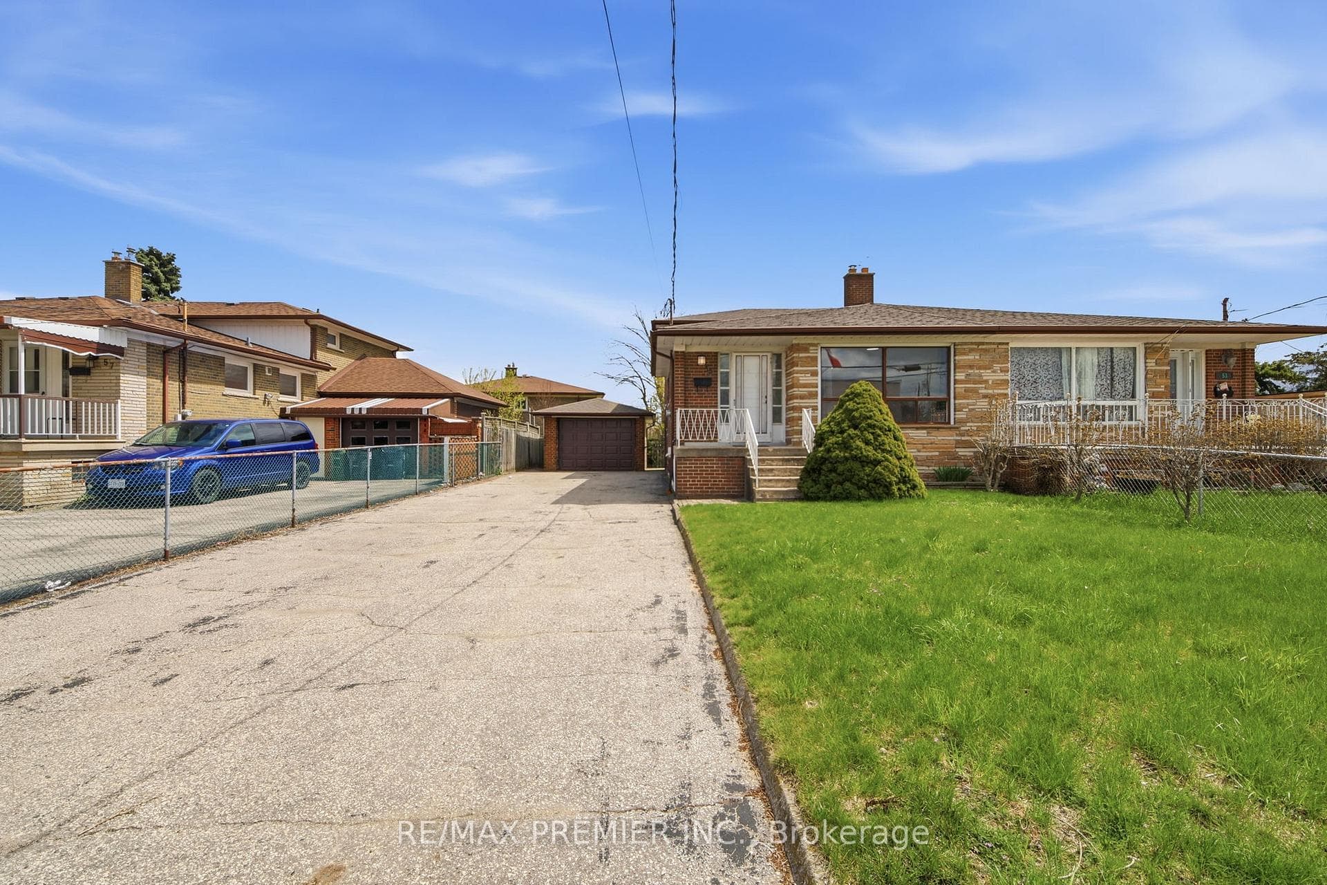55 Plunkett Road, Downsview / Black Creek, ON M9L 2J4 - Photo 1