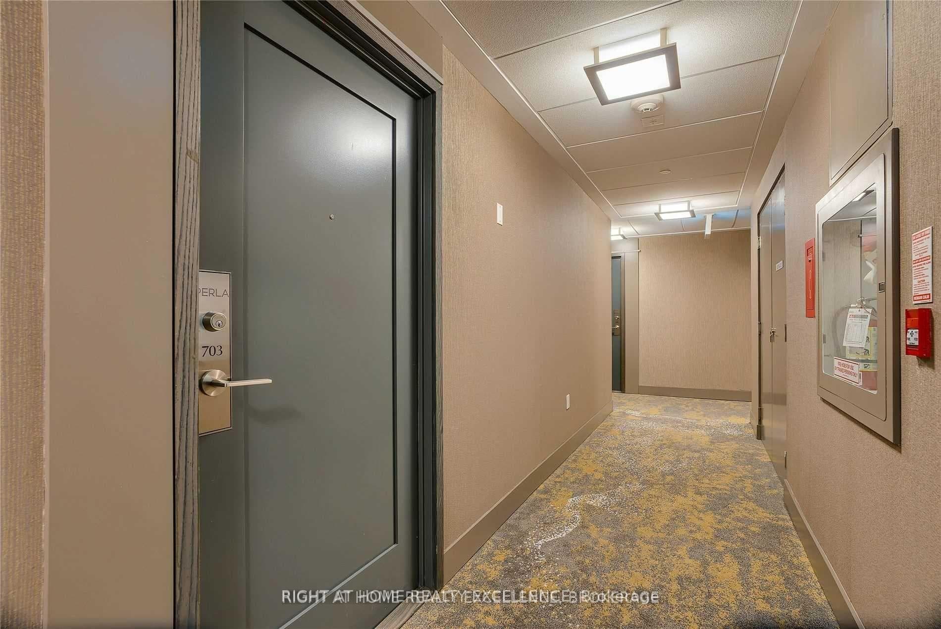 65 Watergarden Drive Unit 703, Mississauga, ON L5R 0G9 - Photo 1