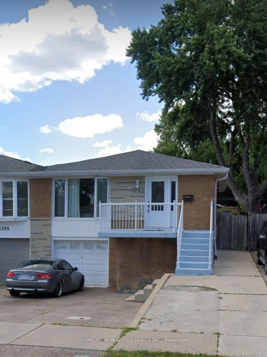 1207 Verhoeven Court, Mississauga, ON L5C 1N5 - Photo 1