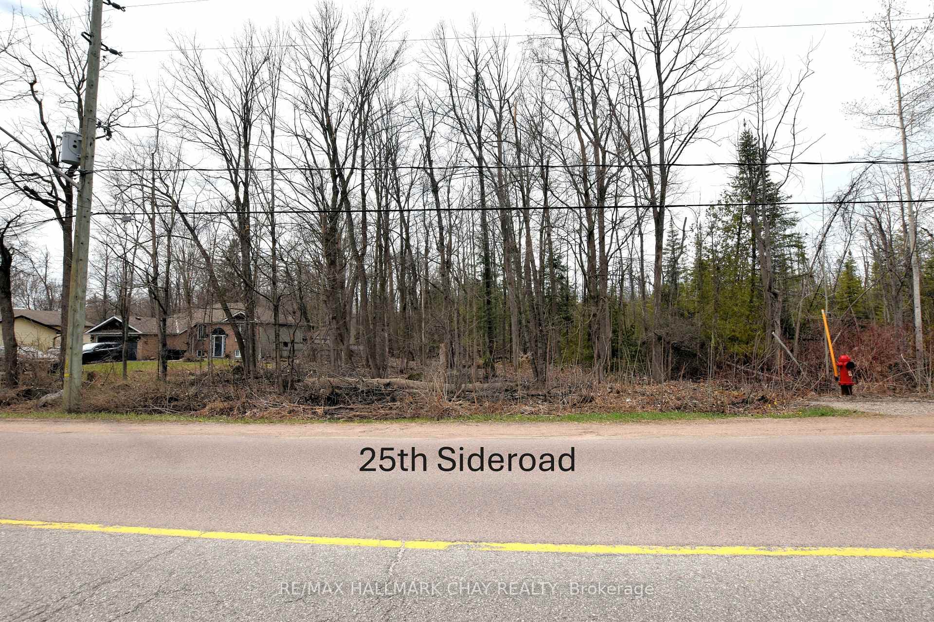 2728 25th Side Road, Innisfil, ON L9S 3T5 - Photo 1