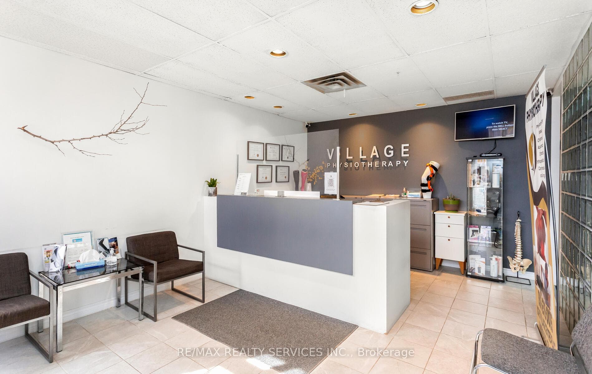 57 Village Centre Place Unit #100, Mississauga, ON L4Z 1V9 - Photo 1