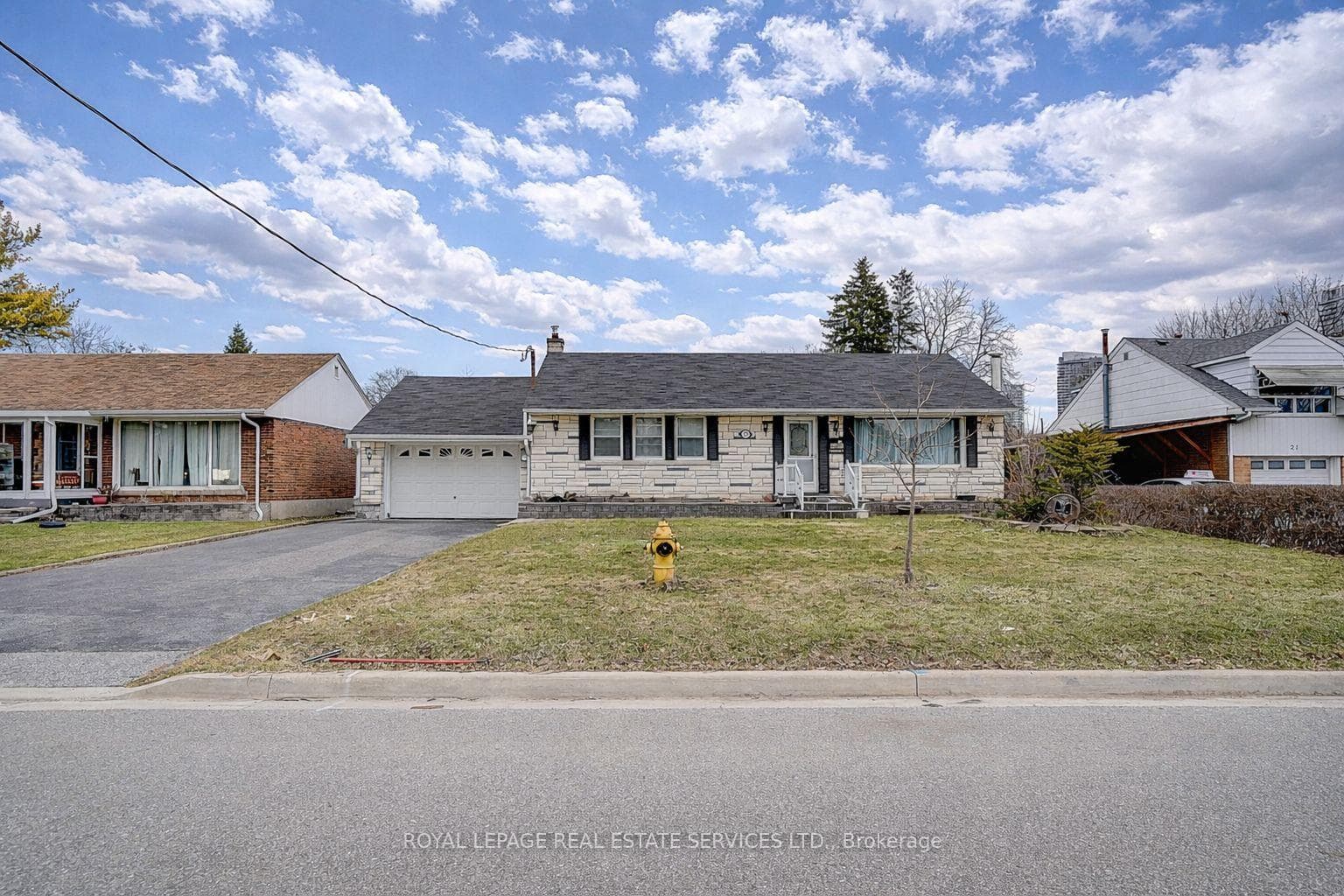 23 Marsha Drive Unit Basement, Scarborough Village / Eglinton East, ON M1T 2S3 - Photo 1