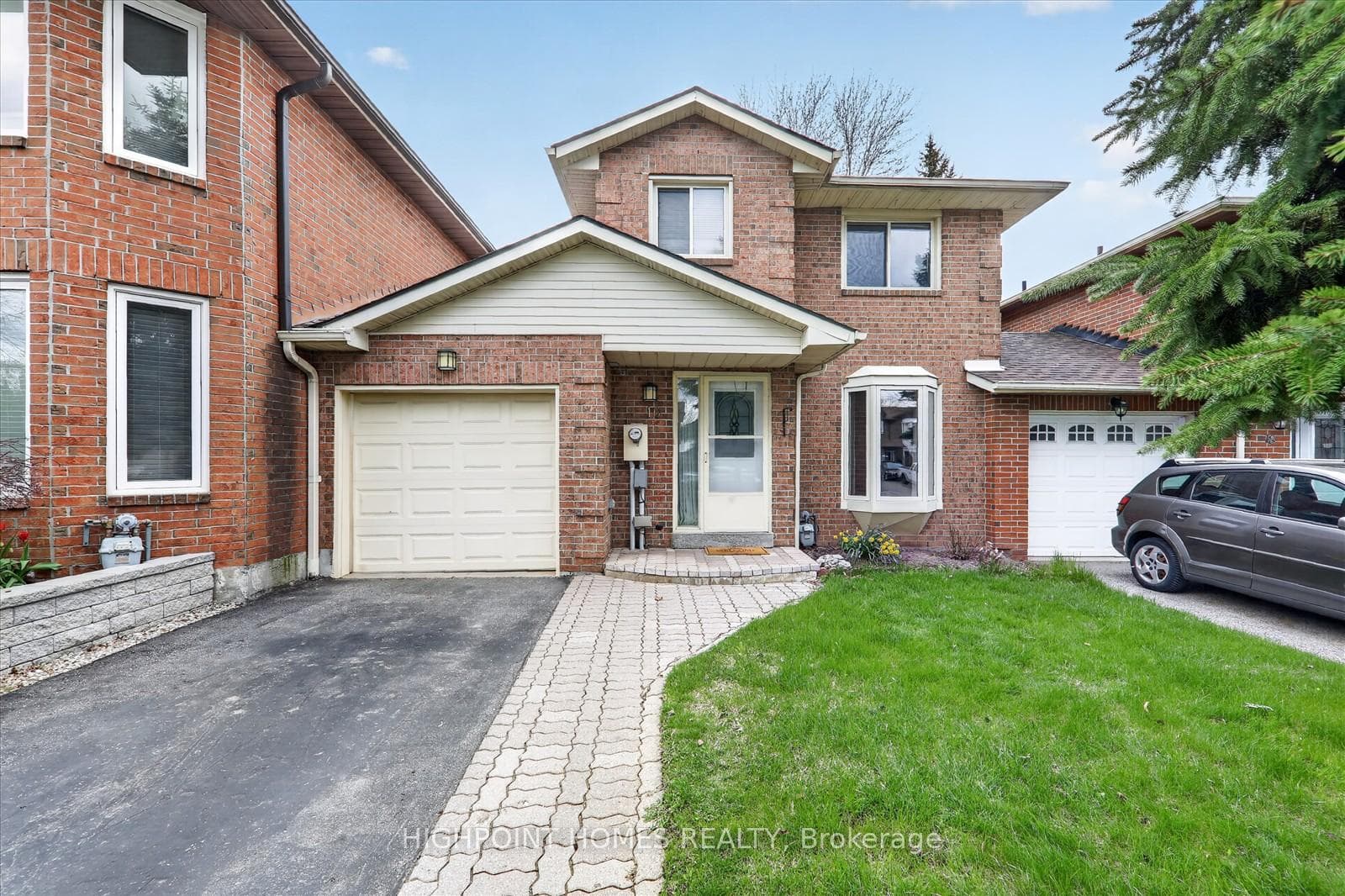 16 Fearn Crescent, Ajax