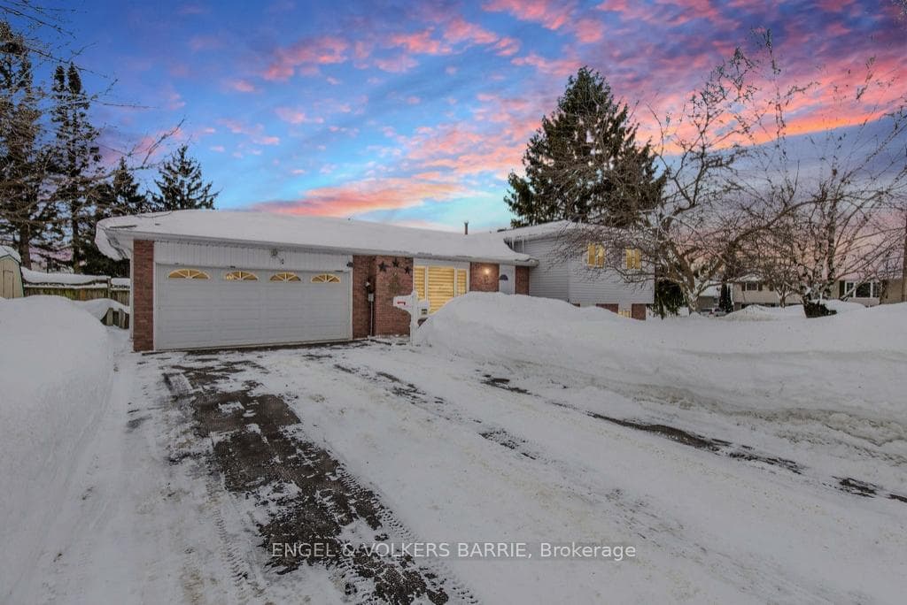 644 Algonquin Drive, Midland, ON L4R 4R4 - Photo 1