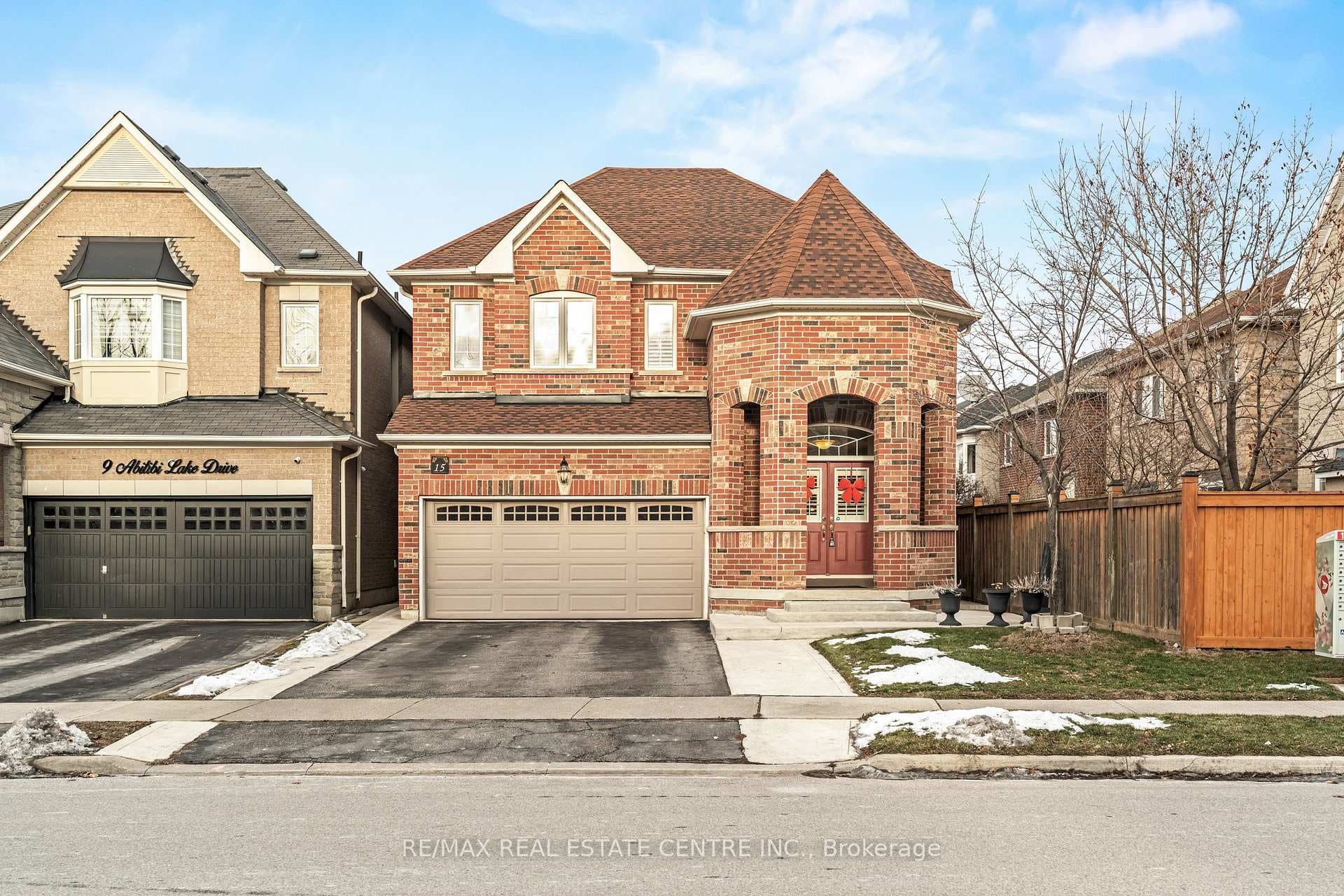 15 Helman Road, Brampton, ON L6R 0R7 - Photo 1