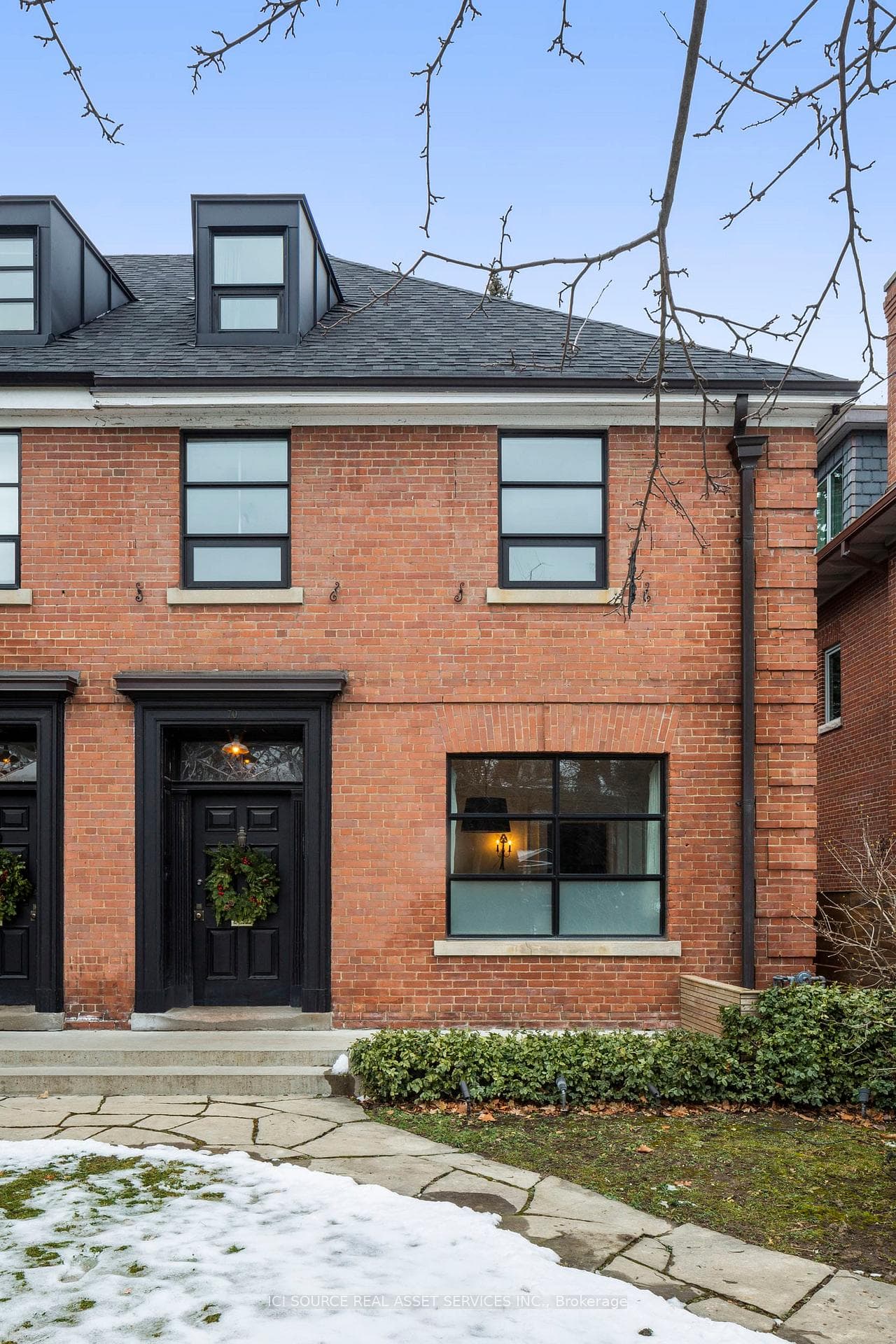 70 Crescent Road, Rosedale / Moore Park, ON M4W 1T5 - Photo 1