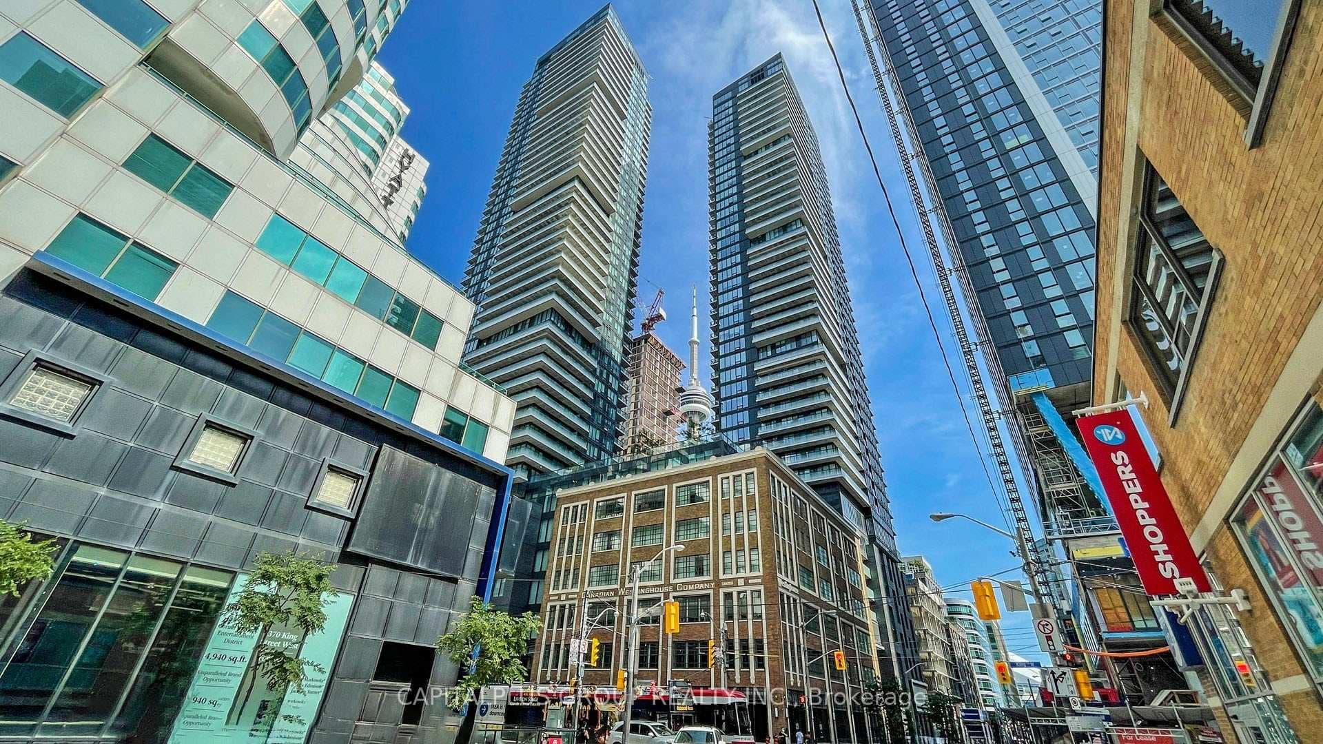 125 Blue Jays Way Unit 1901, Downtown Toronto / Waterfront, ON M5V 0N5 - Photo 1