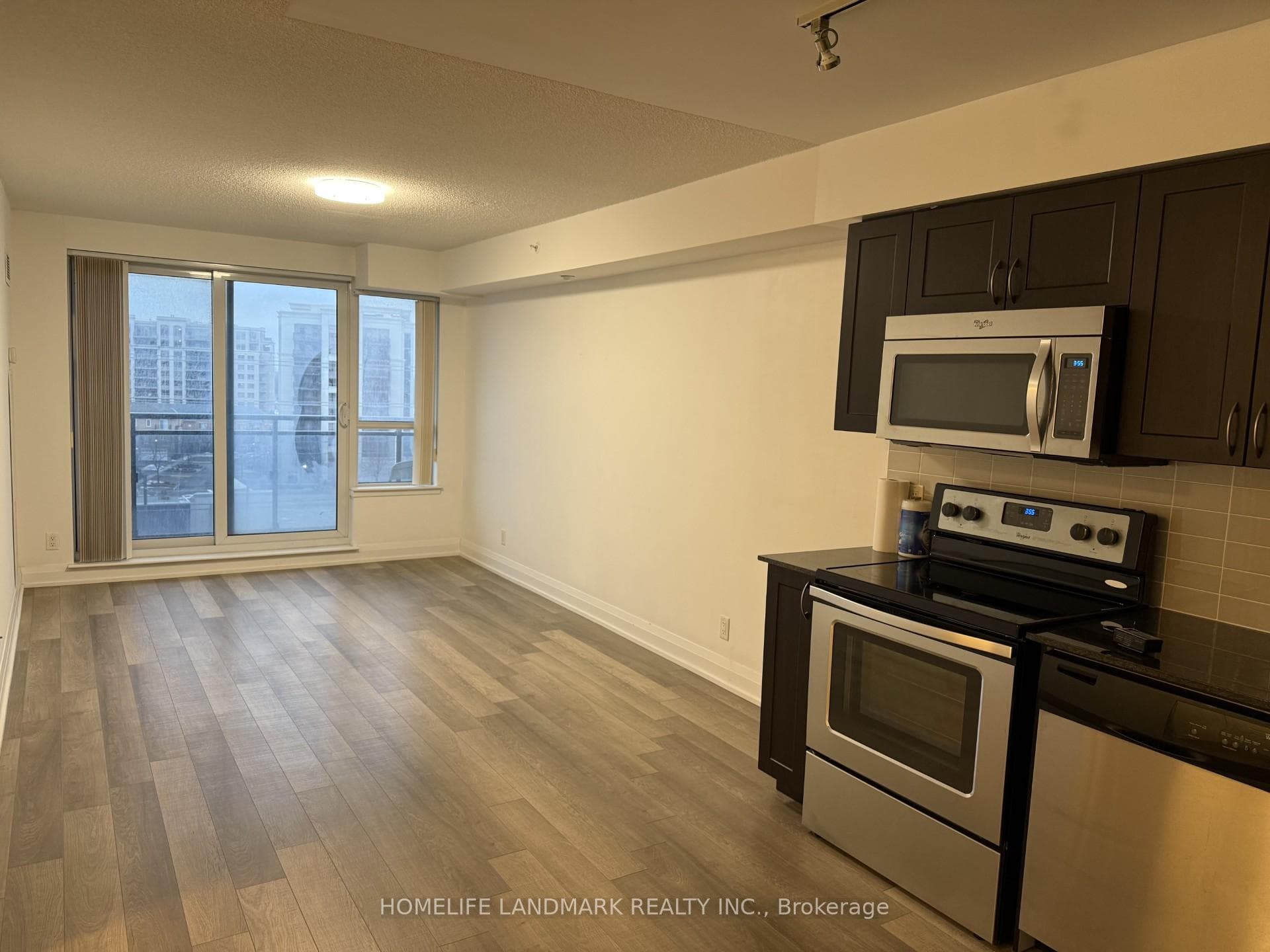 372 Highway 7 East Road Unit 803, Richmond Hill, ON L4B 0C6 - Photo 1