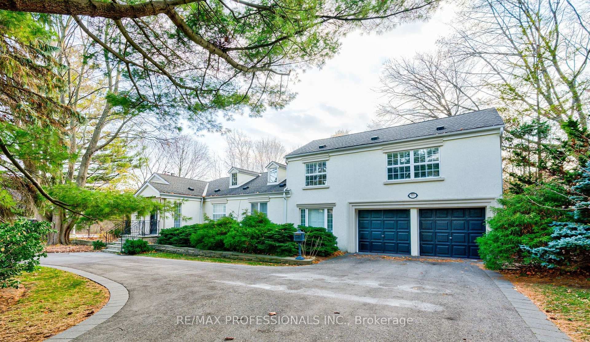 560 Meadow Wood Road, Mississauga, ON L5J 2S3 - Photo 1