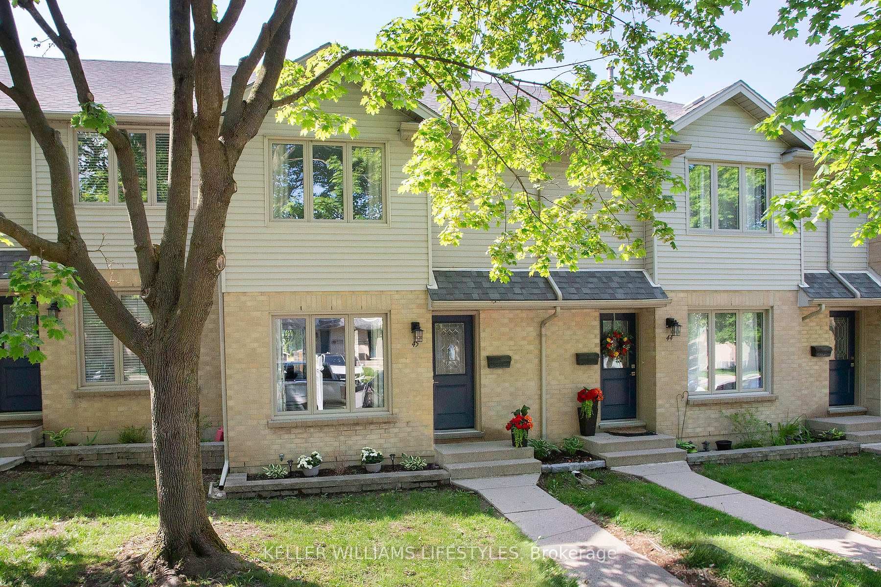 925 Lawson Road Unit 45, London North, ON N6G 4X3 - Photo 1