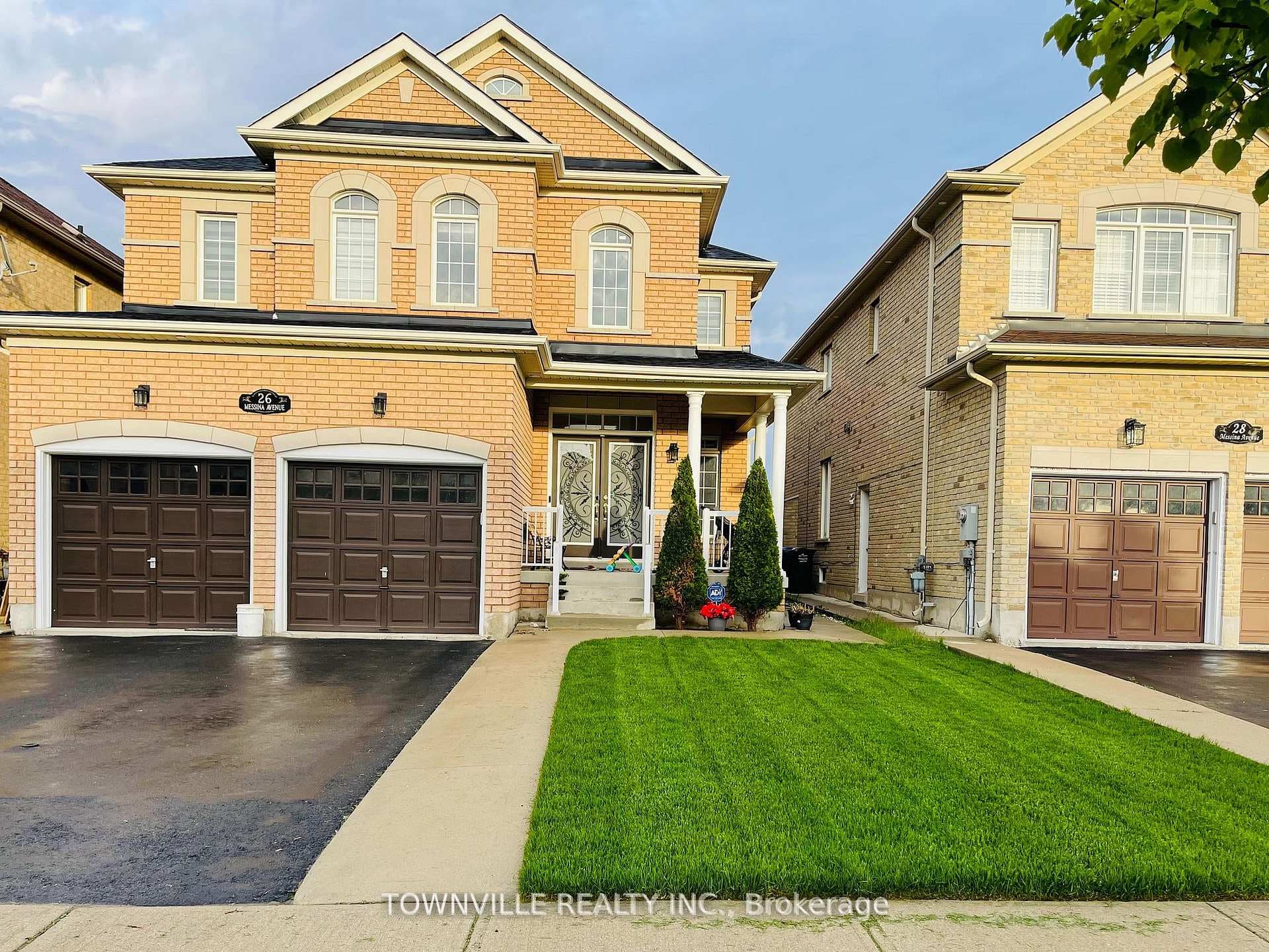 26 Messina Avenue, Brampton, ON L6Y 0M8 - Photo 1