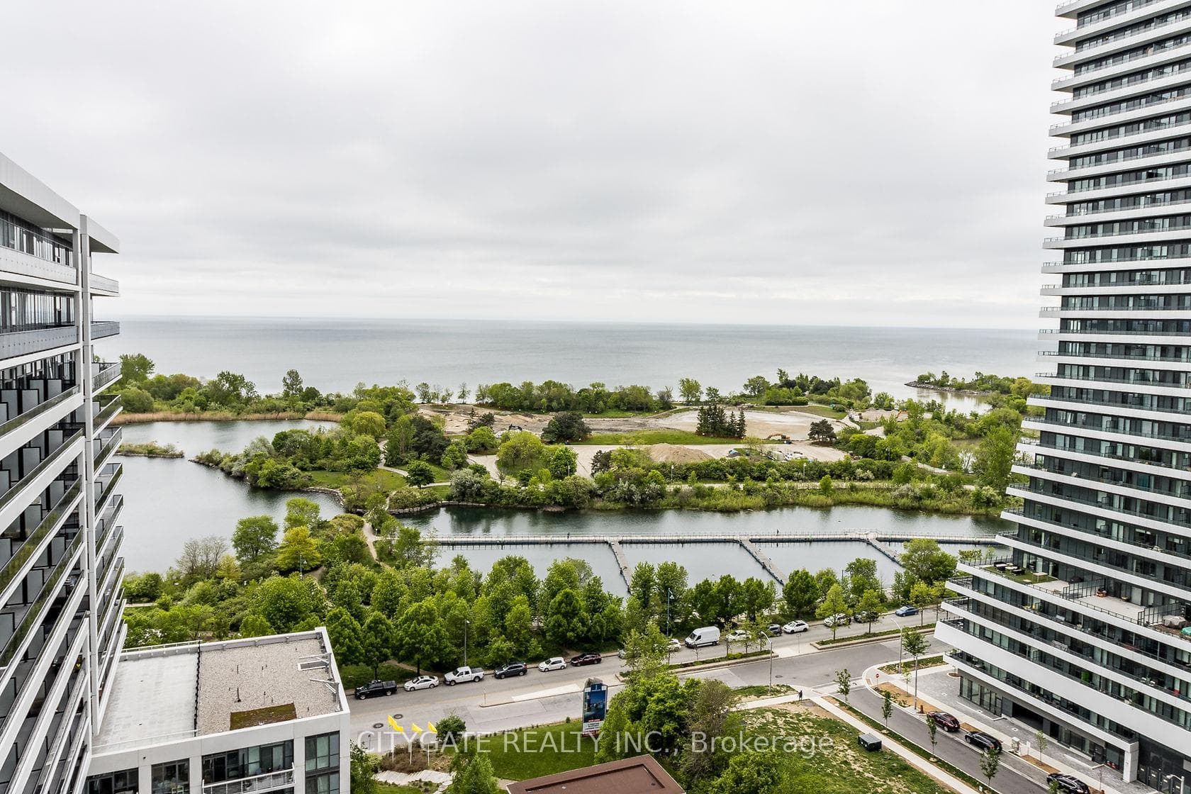 70 Annie Craig Drive Unit 1607, Liberty Village / Parkdale / South Parkdale, ON M8V 0C4 - Photo 1