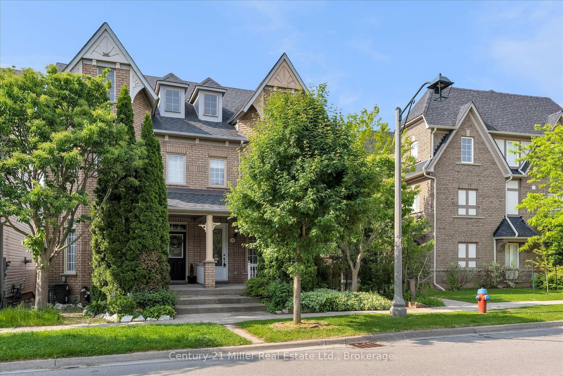 138 Gatwick Drive, Oakville, ON L6H 6N3 - Photo 1