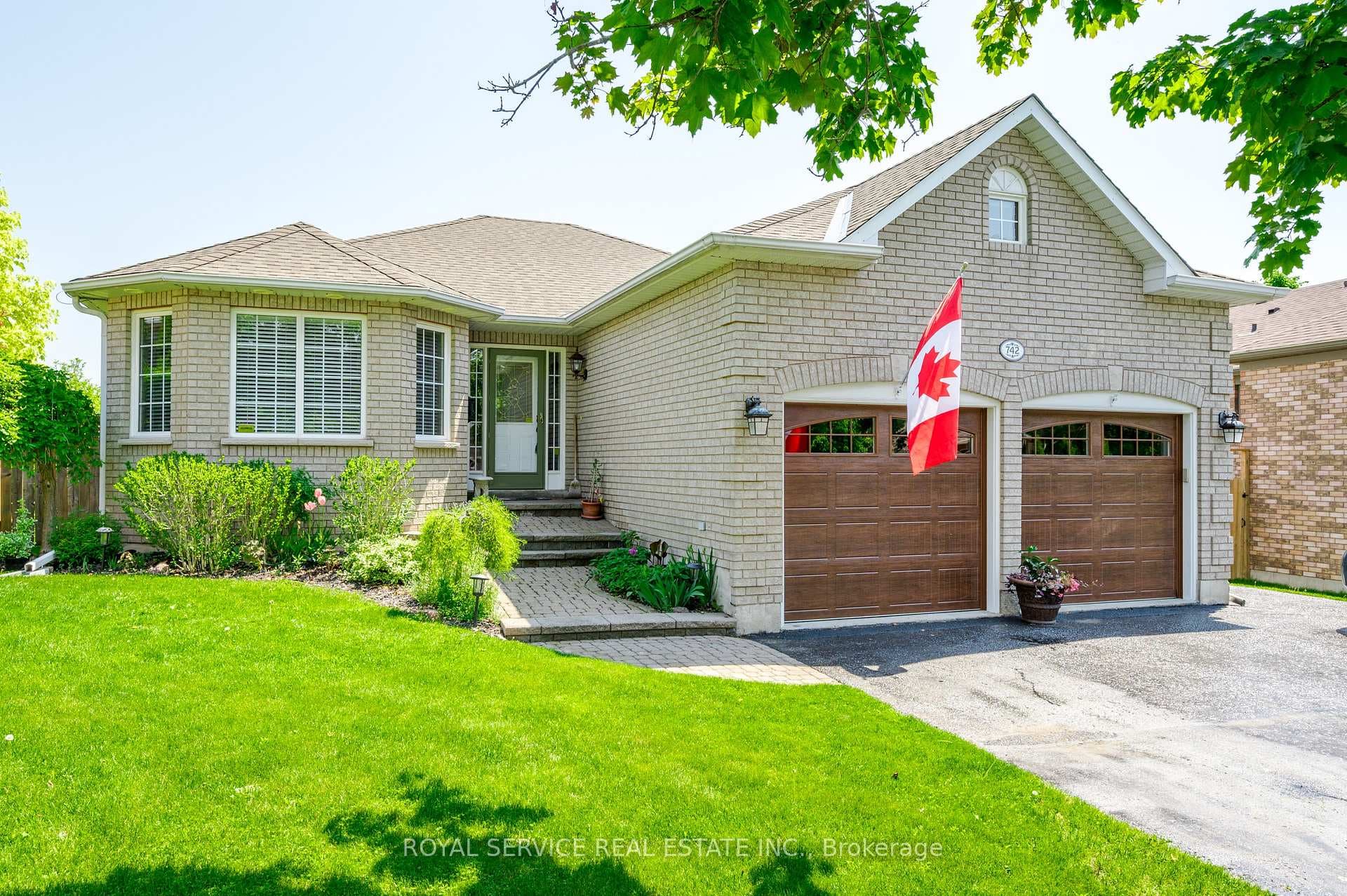 742 Duncan Court, Cobourg