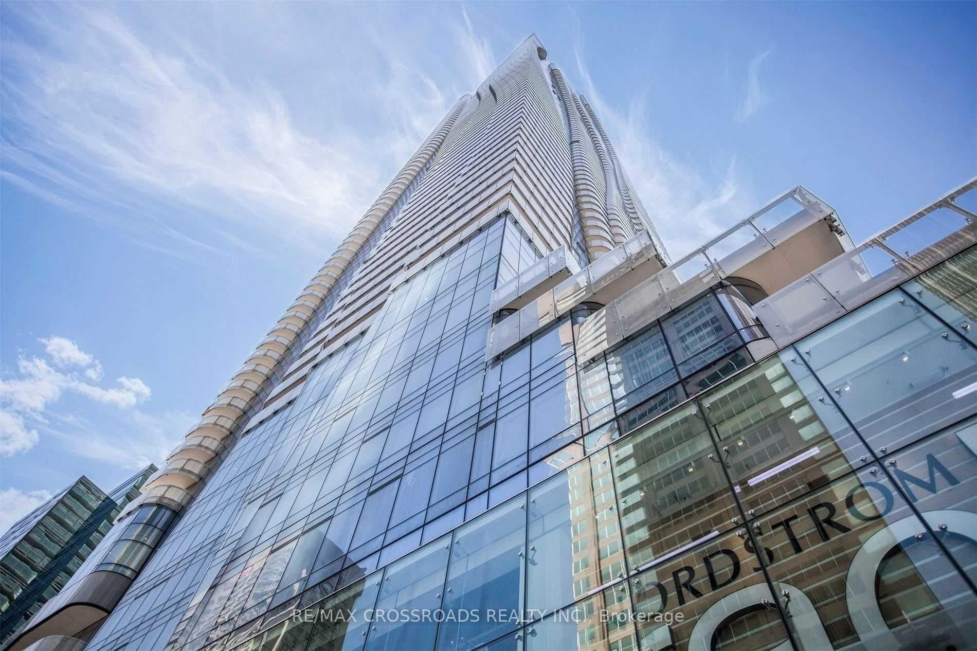 Iconic Bldg w/Direct Access to Subway