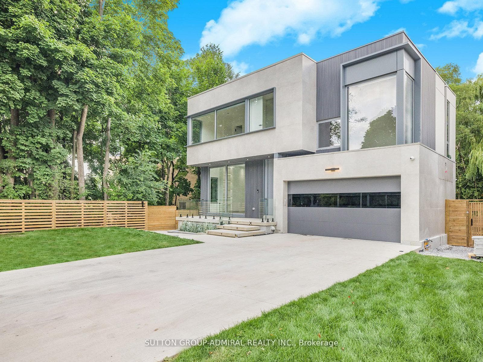 157 Old Forest Hill Road, Lawrence Park / Bedford Park, ON M5N 2N7 - Photo 1
