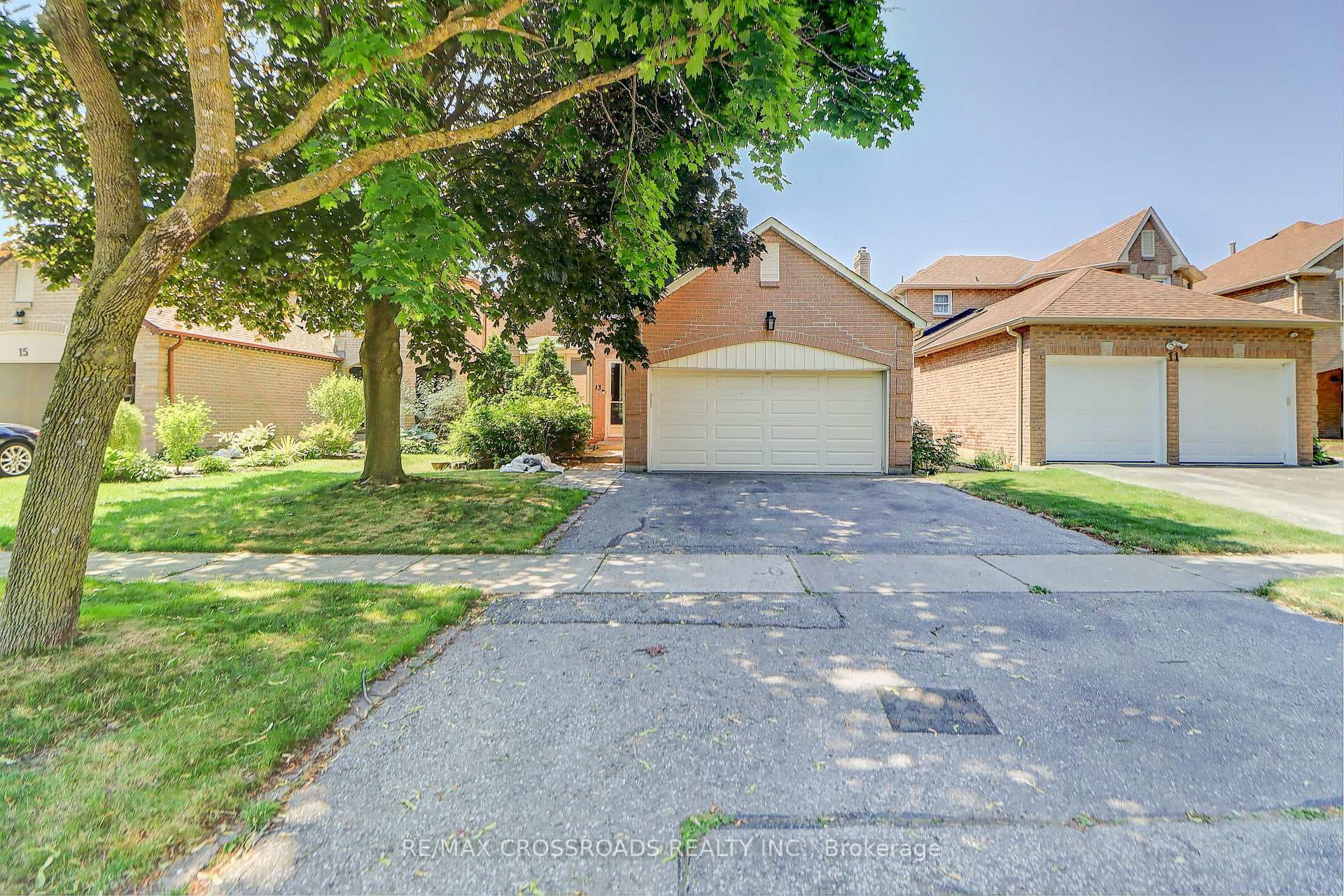 13 Addley Crescent, Ajax, ON L1T 1P7 - Photo 1