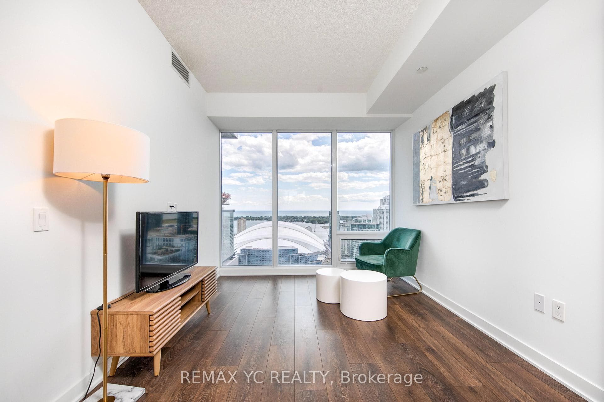 125 Blue Jays Way Unit 4101, Downtown Toronto / Waterfront, ON M5V 0L7 - Photo 1