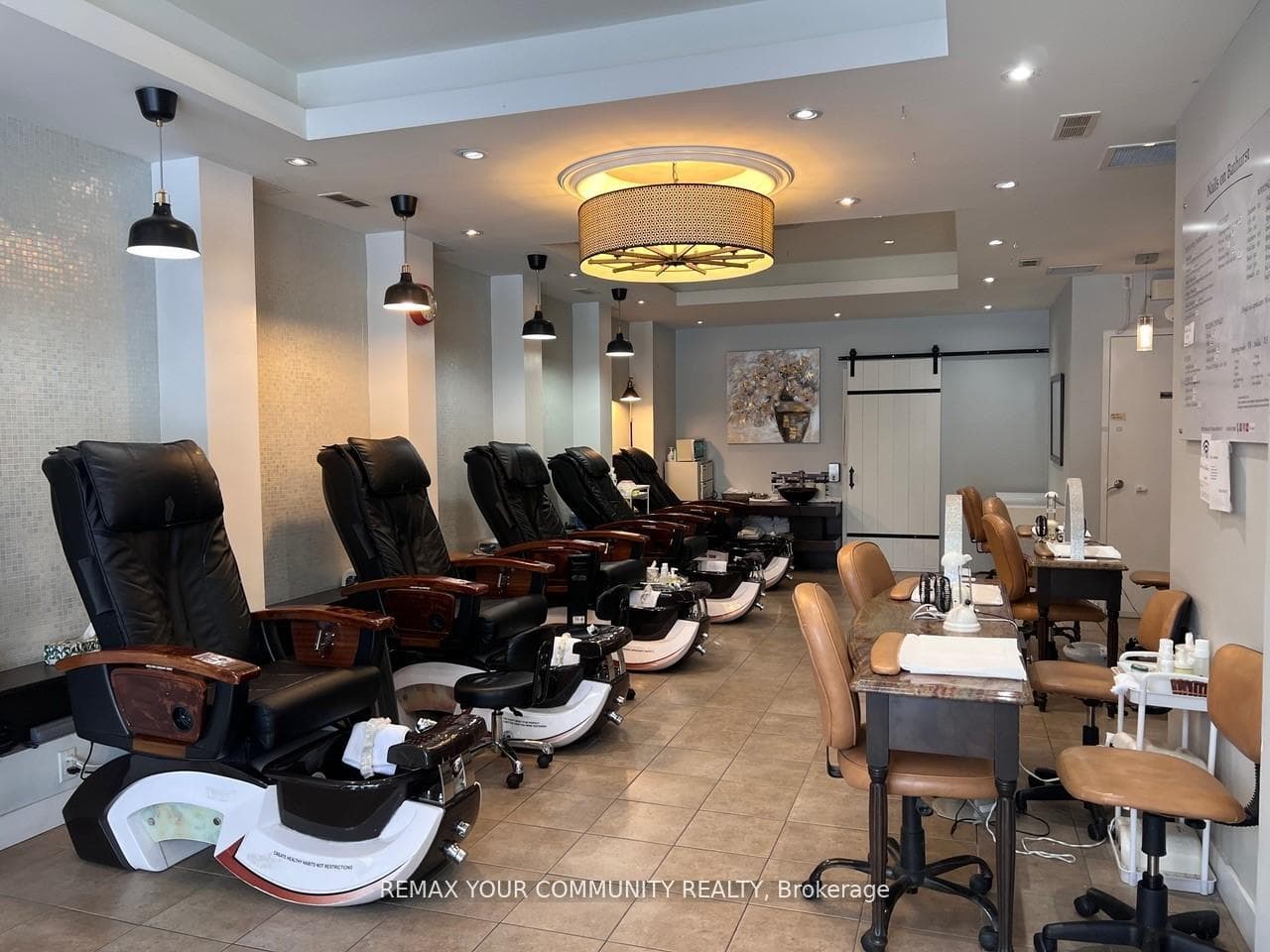 3887 Bathurst Street, Thornhill / Willowdale, ON M3H 5V1 - Photo 1