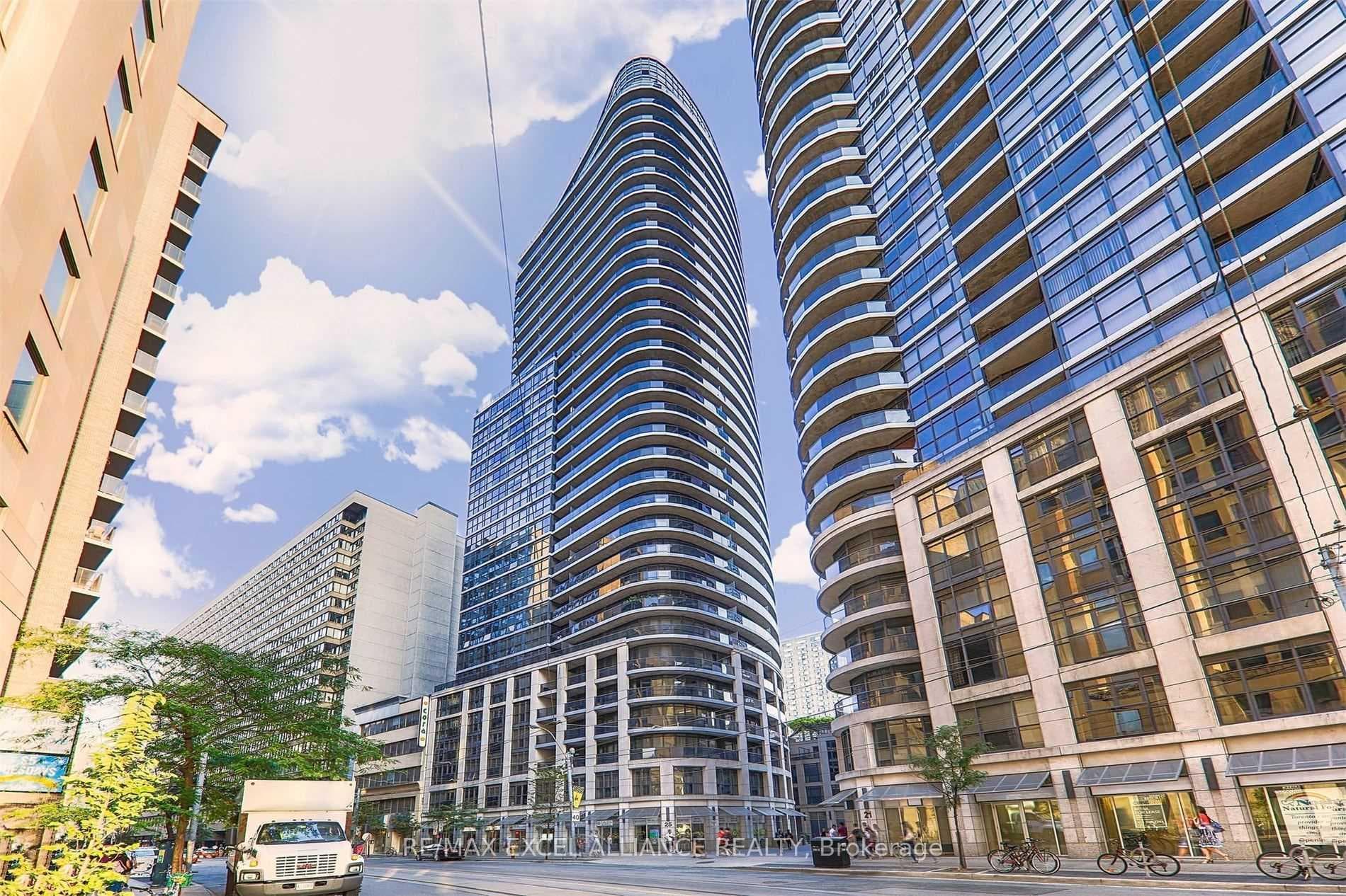 25 Carlton Street Unit 413, Toronto C08