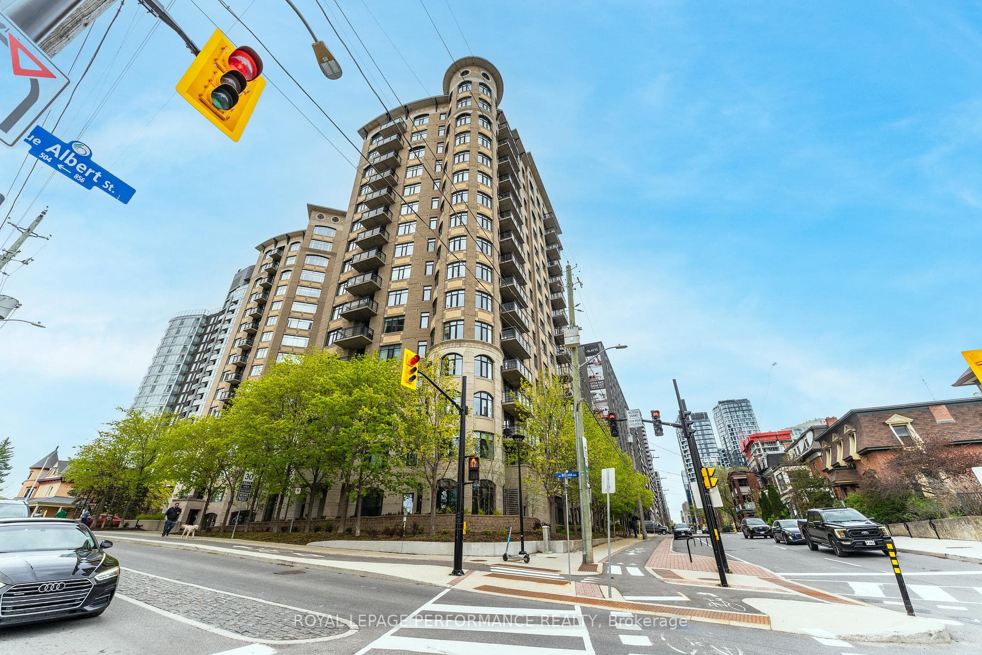 95 Bronson Avenue Unit 1006, Ottawa Centre