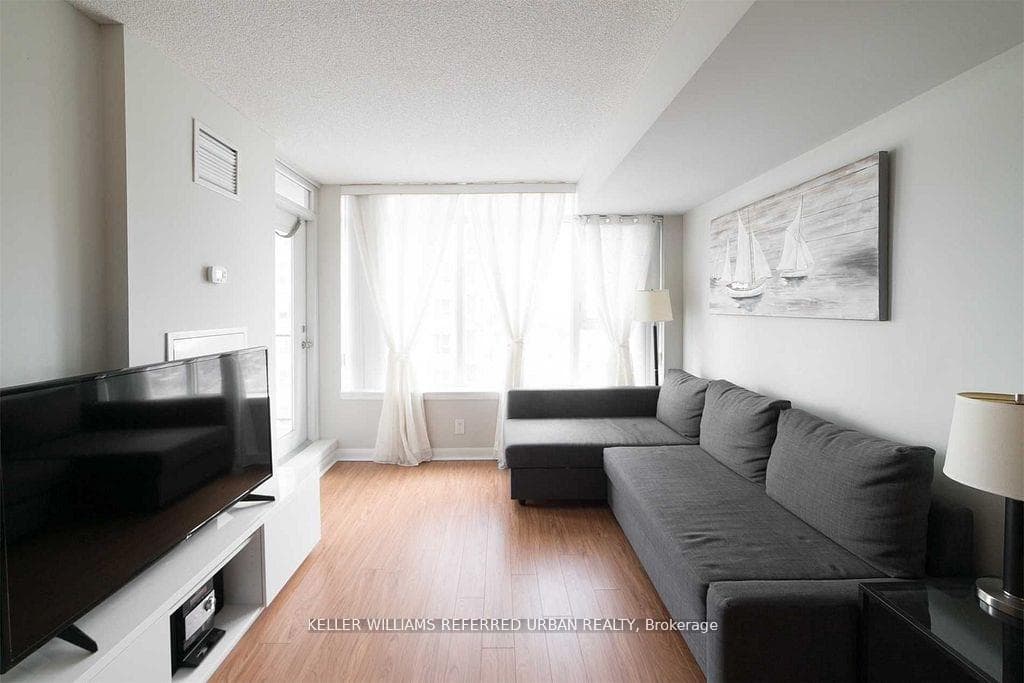 25 Town Centre Court Unit 2106, Scarborough (West Hill / Highland Creek), ON M1P 0B4 - Photo 1