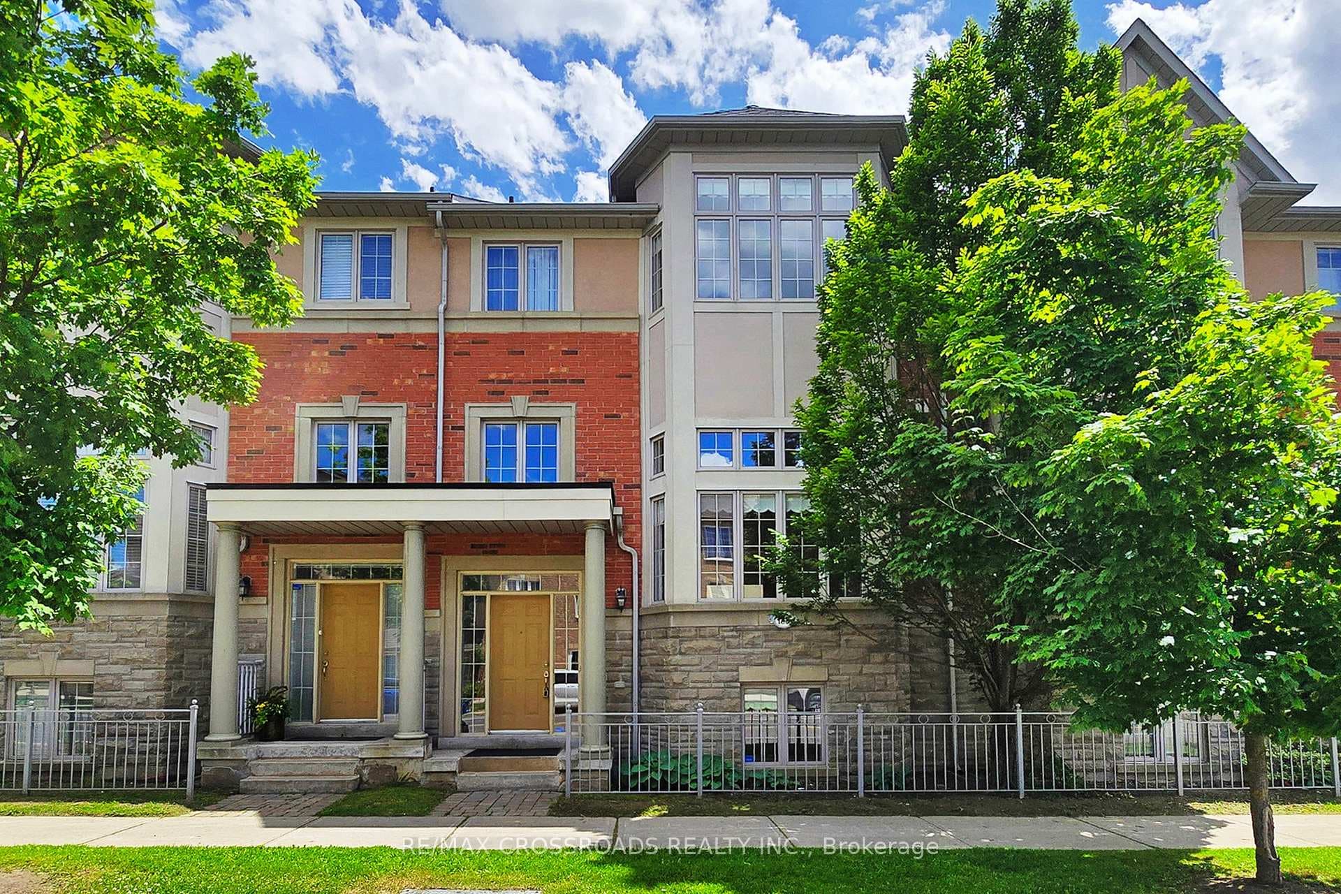 188 Legends Way, Markham, ON L3R 6A9 - Photo 1