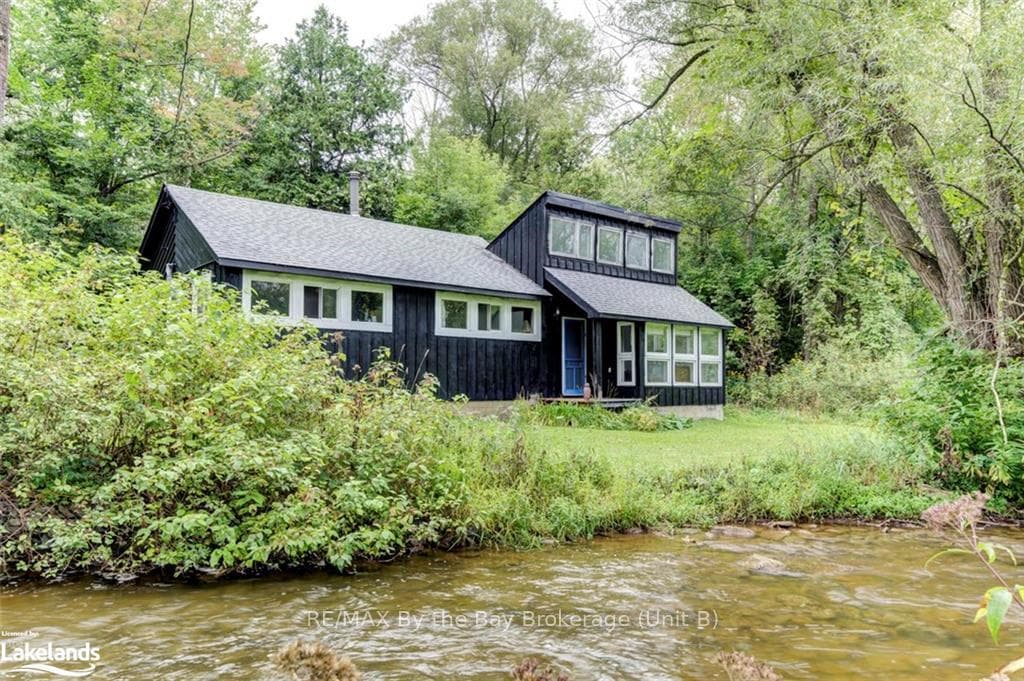 40 STATION Street, Clearview, ON L0M 1L0 - Photo 1