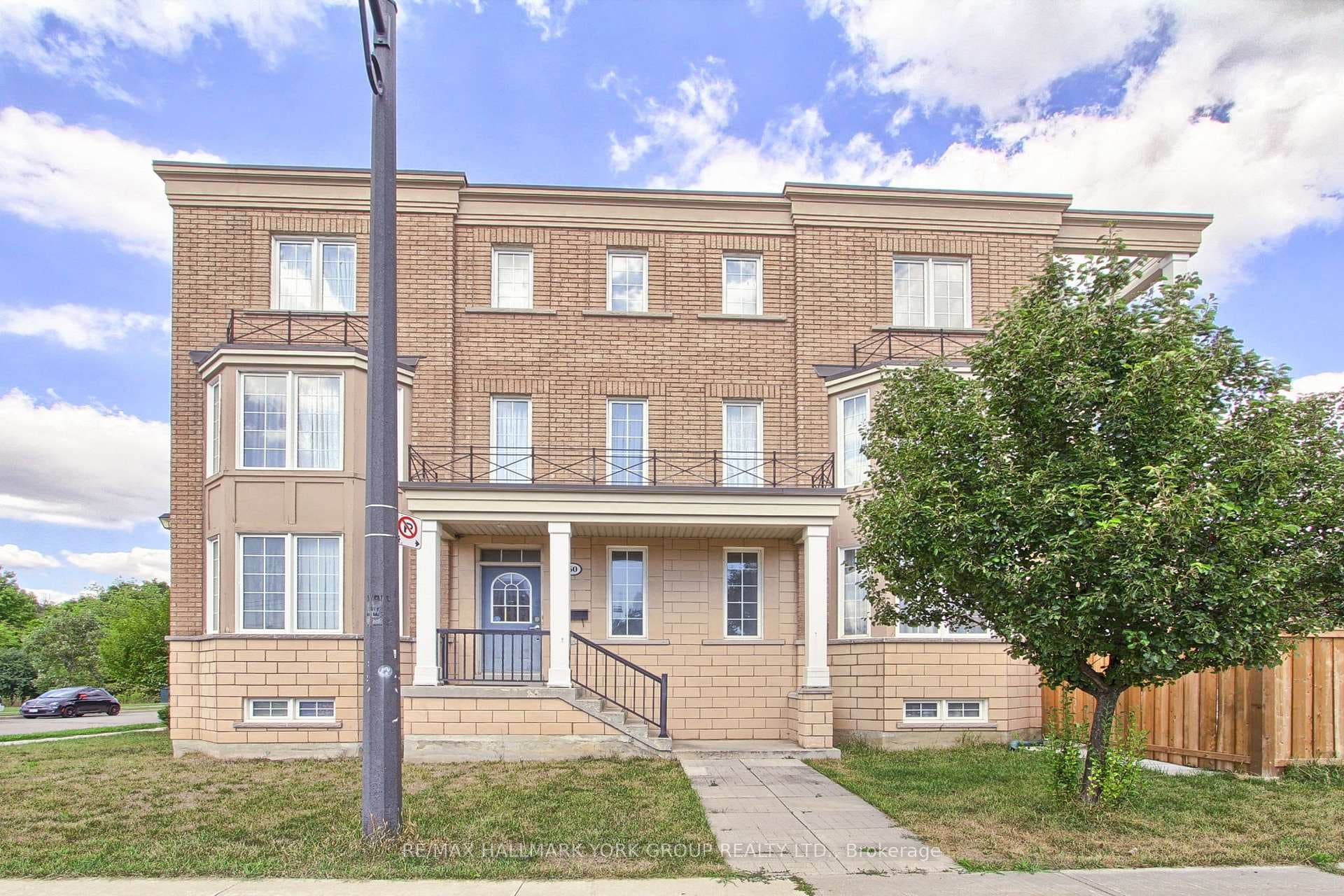 60 Delabo Drive, Downsview / Black Creek, ON M3J 3S4 - Photo 1
