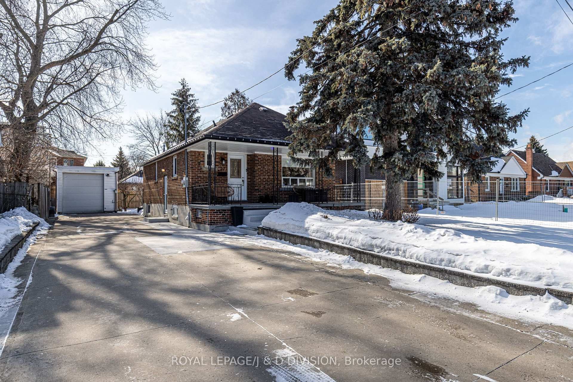 27 Noranda Drive, York / Weston, ON M6M 2X8 - Photo 1
