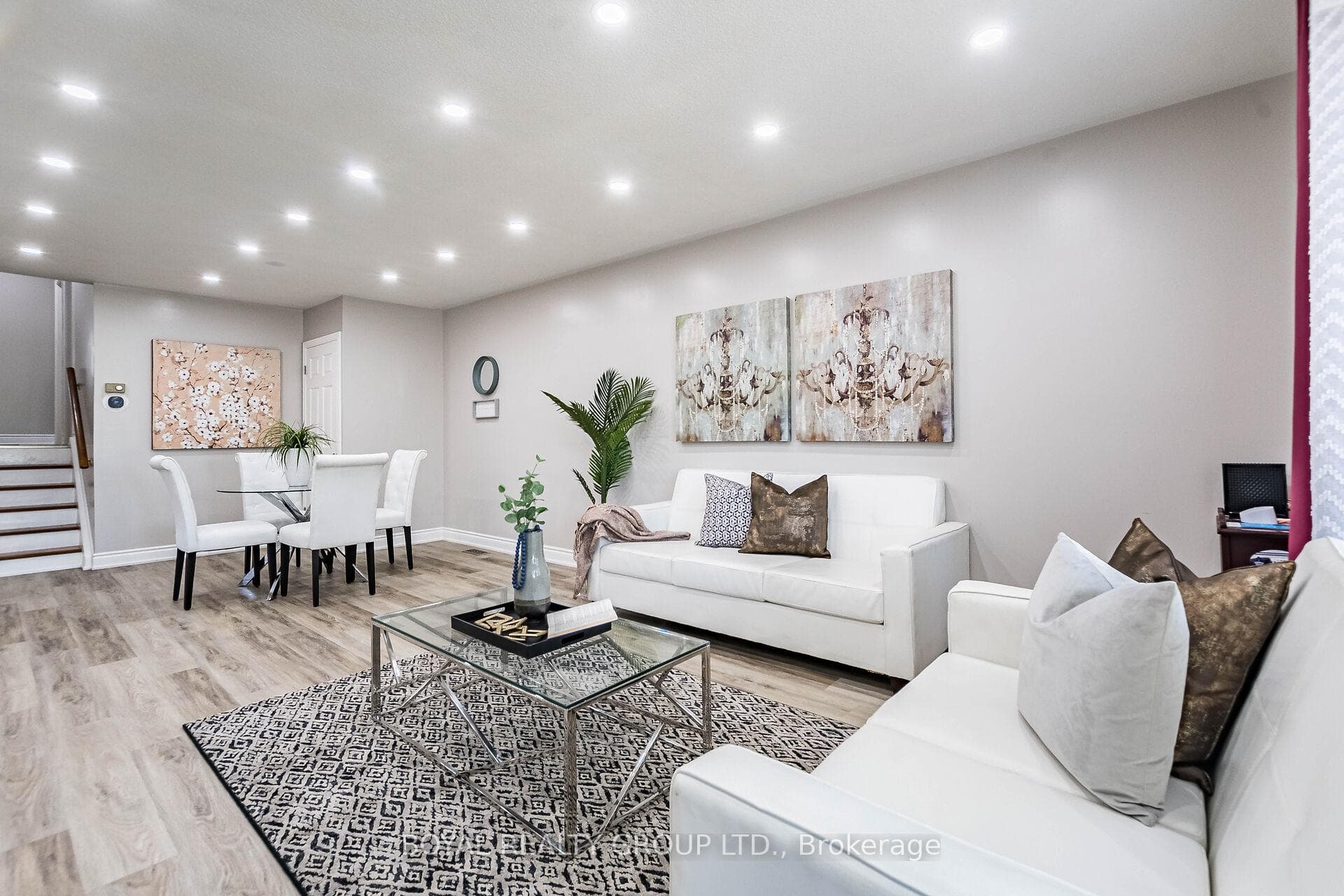 167 Avondale Boulevard, Brampton, ON L6T 1J1 - Photo 1