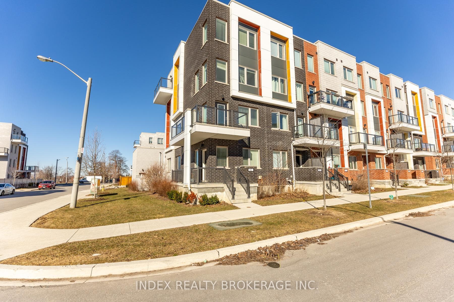 82 William Duncan Road, Downsview / Black Creek, ON M3K 0B7 - Photo 1