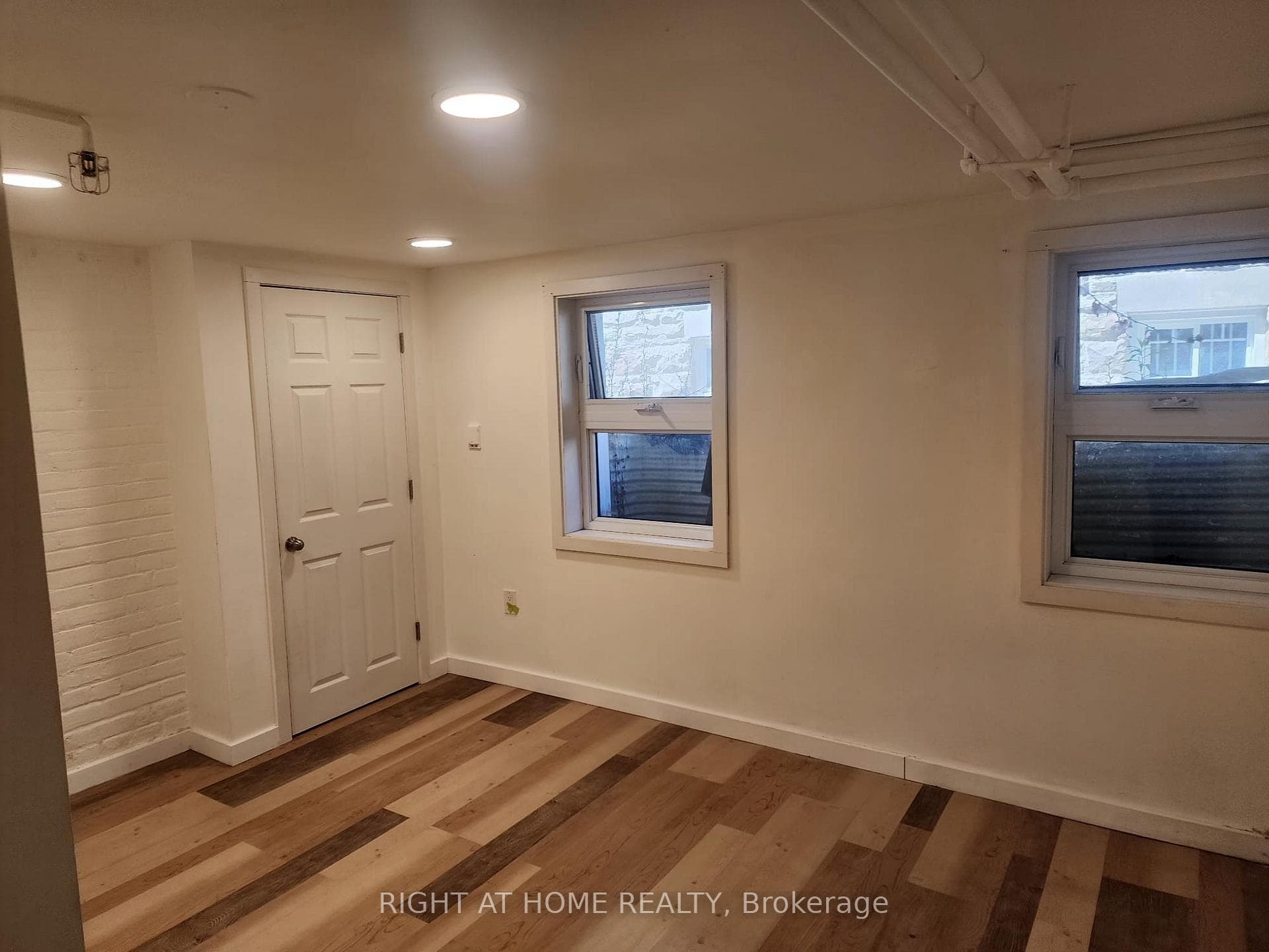 32 High Park Blvd Boulevard Unit unit B2, High Park / Junction / Roncesvalles, ON M6R 1M7 - Photo 1