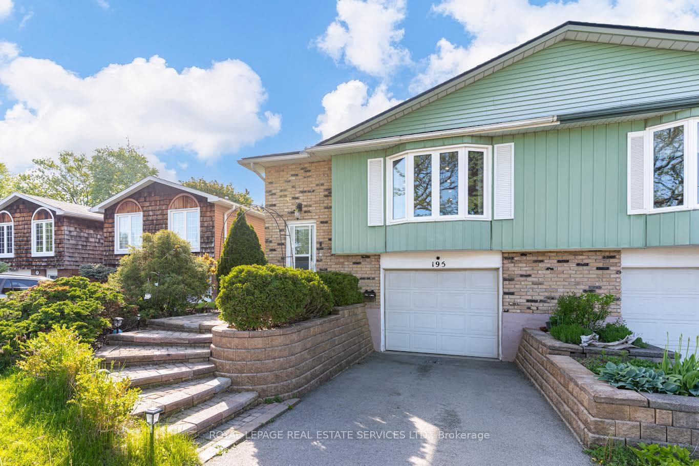 195 Cullum Court, Burlington